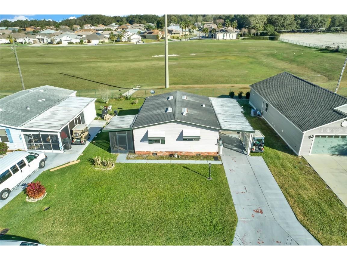 811 Hibiscus Drive Lady Lake FL 32159 G5078221 image1