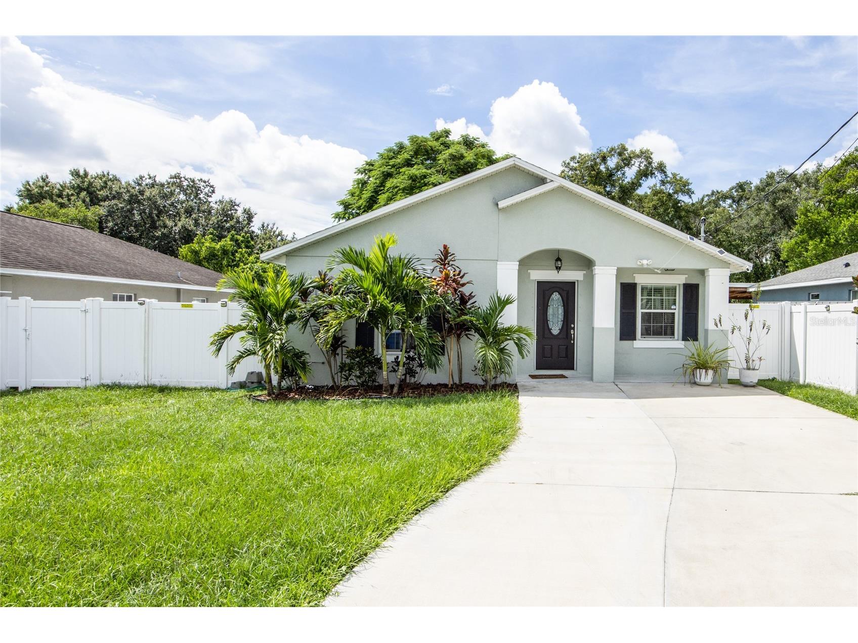811 Hoffman Boulevard Tampa FL 33612 TB8532335 image2