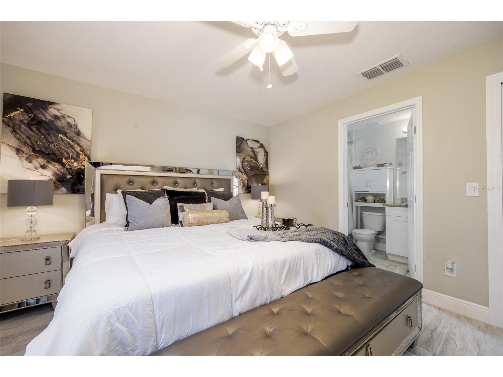 811 Hoffman Boulevard Tampa FL 33612 TB8532335 image5