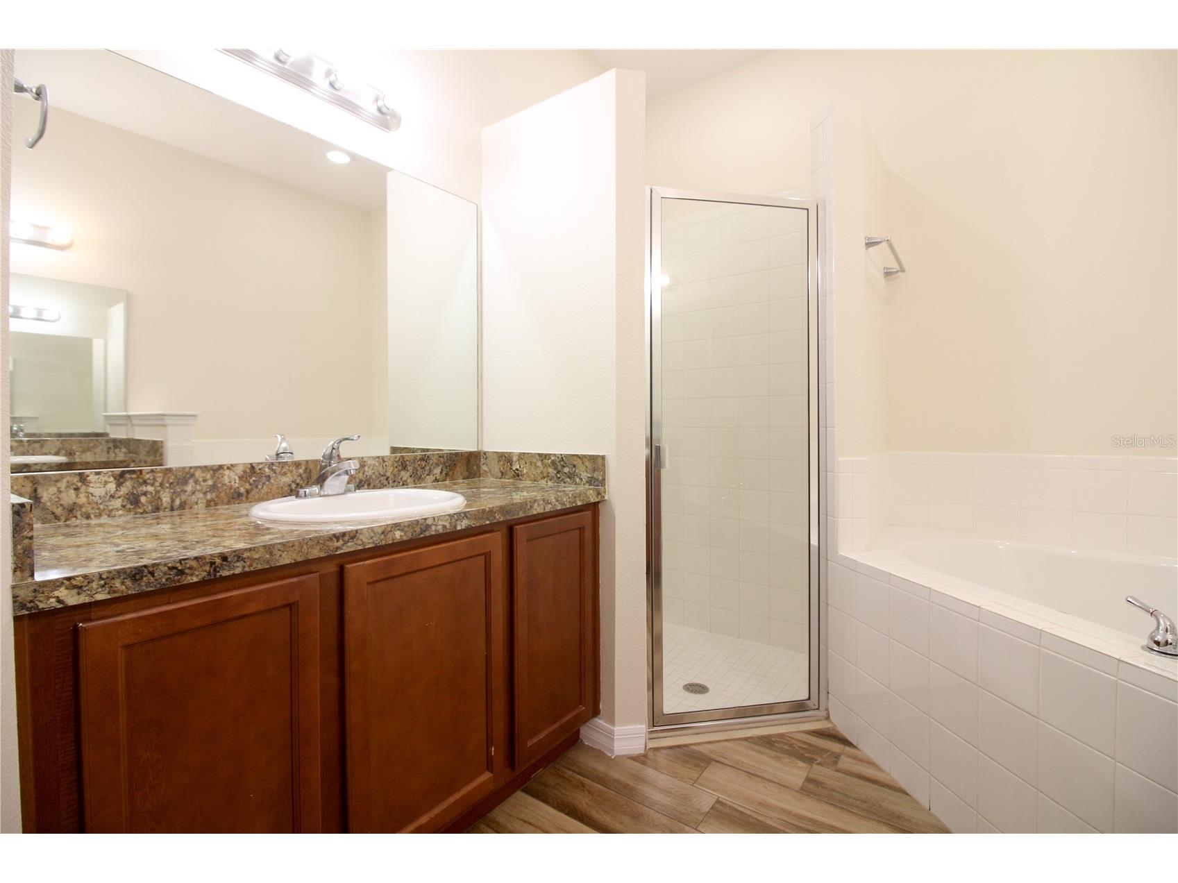 811 Krenson Woods Lane Lakeland FL 33813 L4962275 image23