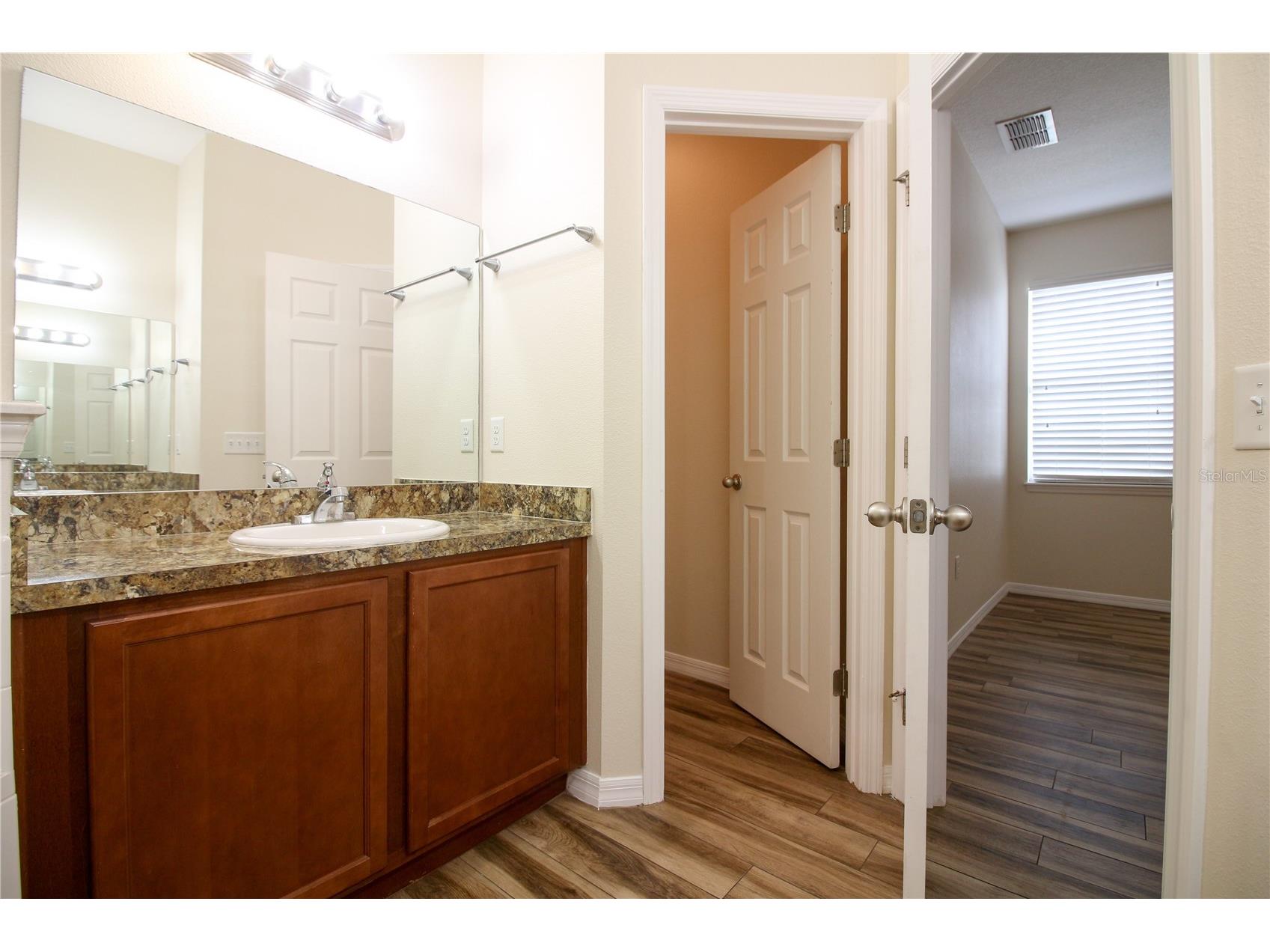 811 Krenson Woods Lane Lakeland FL 33813 L4962275 image24