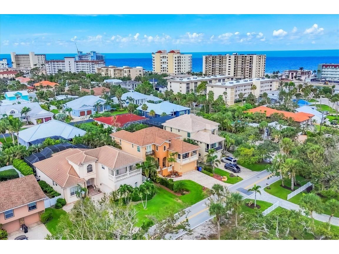 811 Laguna Drive Venice FL 34285 O6318287 image2