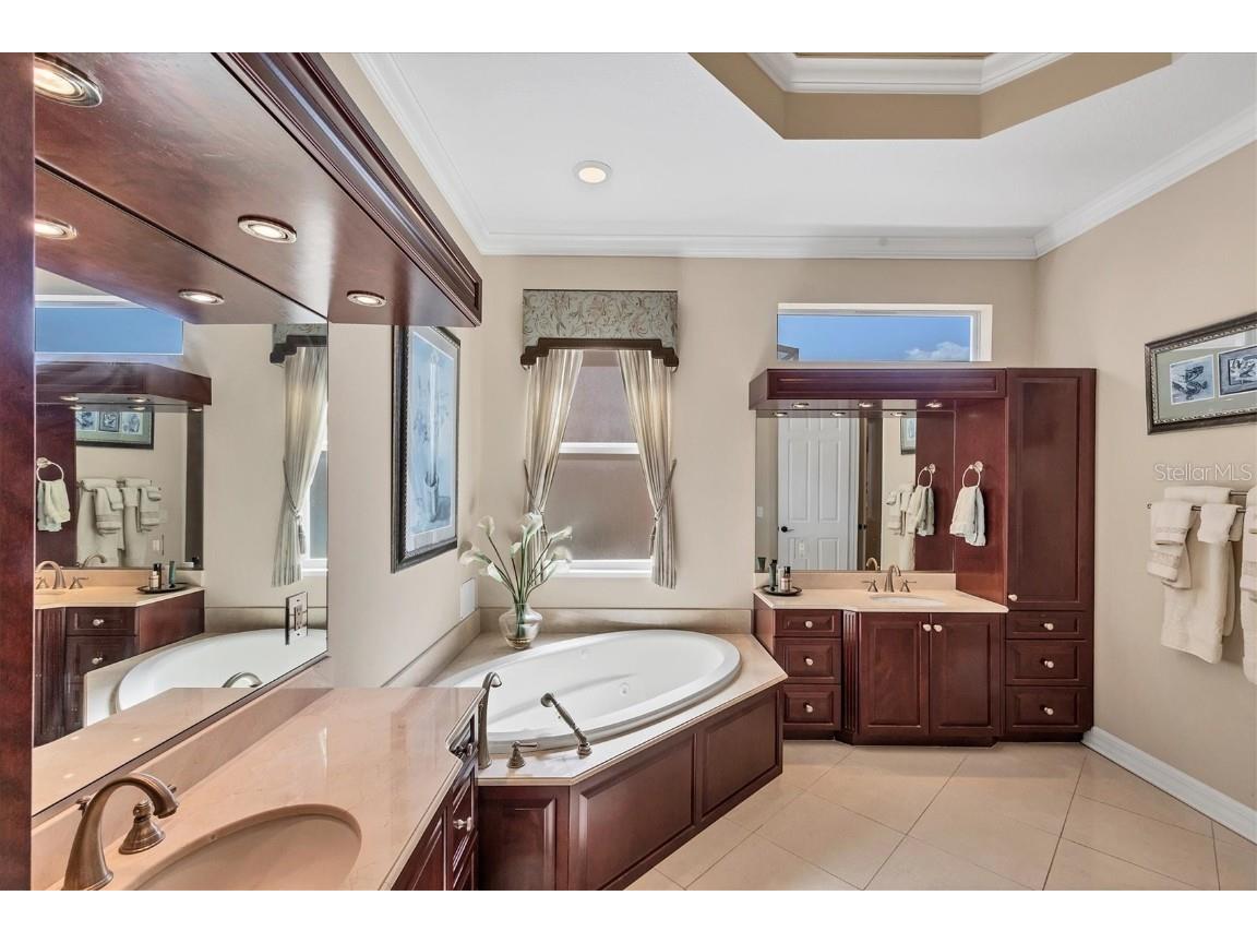 811 Laguna Drive Venice FL 34285 O6318287 image28