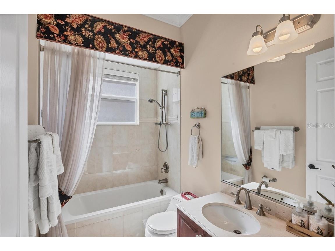 811 Laguna Drive Venice FL 34285 O6318287 image41