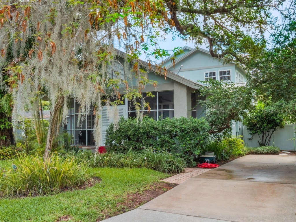 811 Laurel Avenue Orlando FL 32803 O6298849 image1