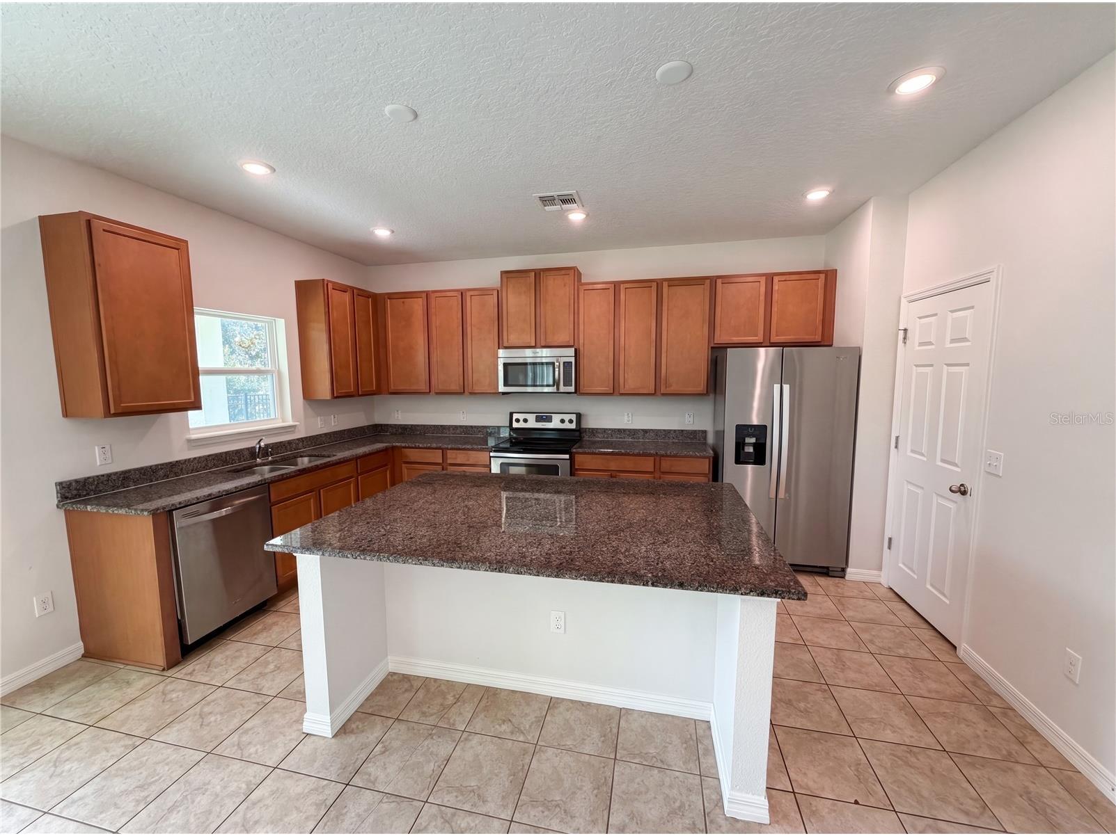 811 Maple Leaf Loop Winter Springs FL 32708 O6413927 image2