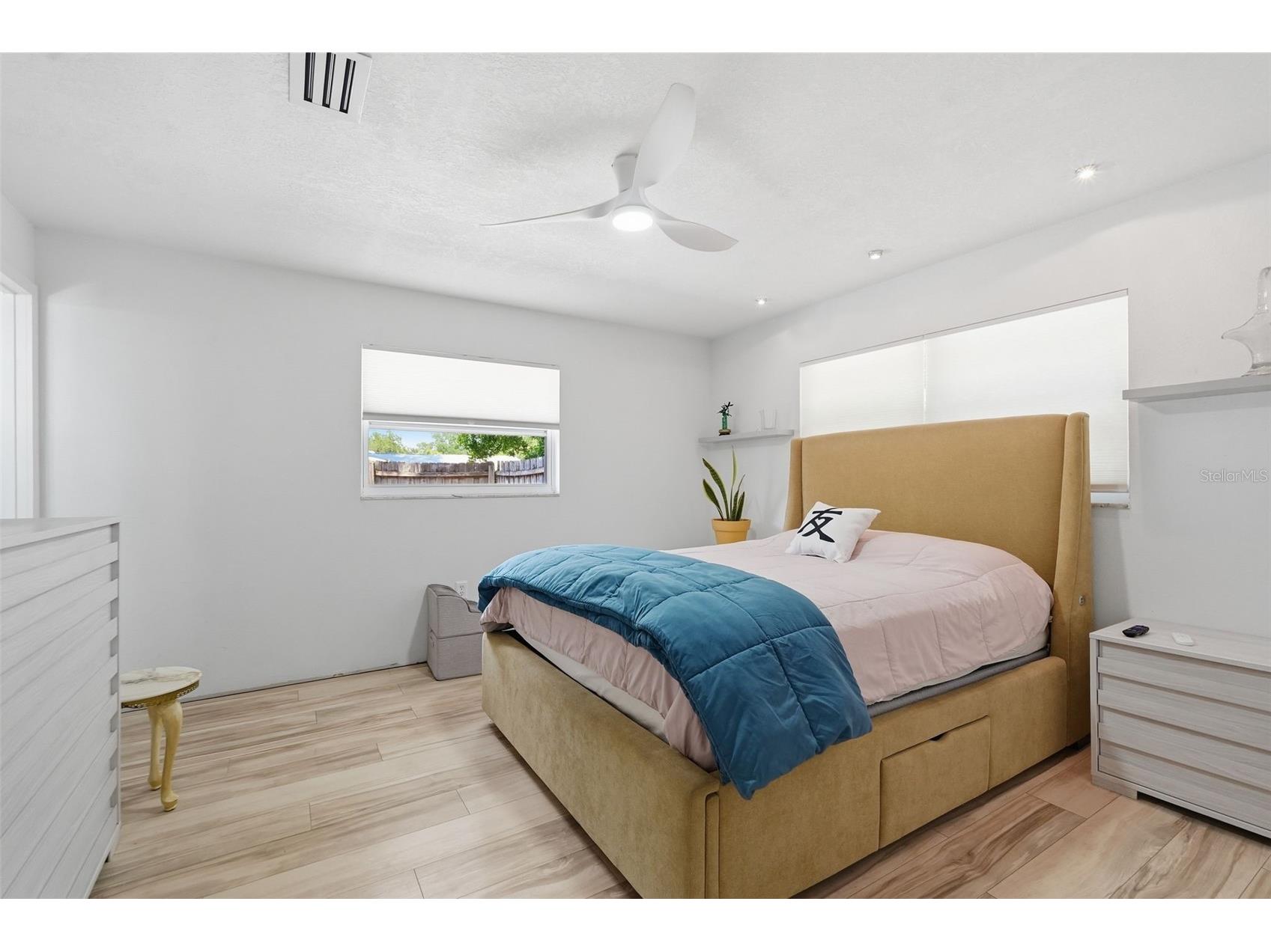 811 Michigan Boulevard Dunedin FL 34698 TB8495445 image12