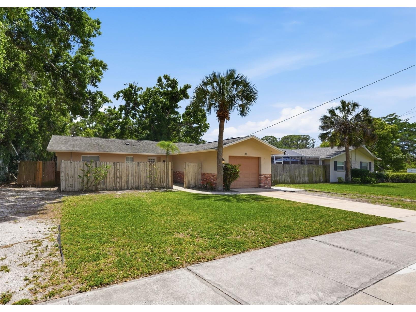 811 Michigan Boulevard Dunedin FL 34698 TB8495445 image2