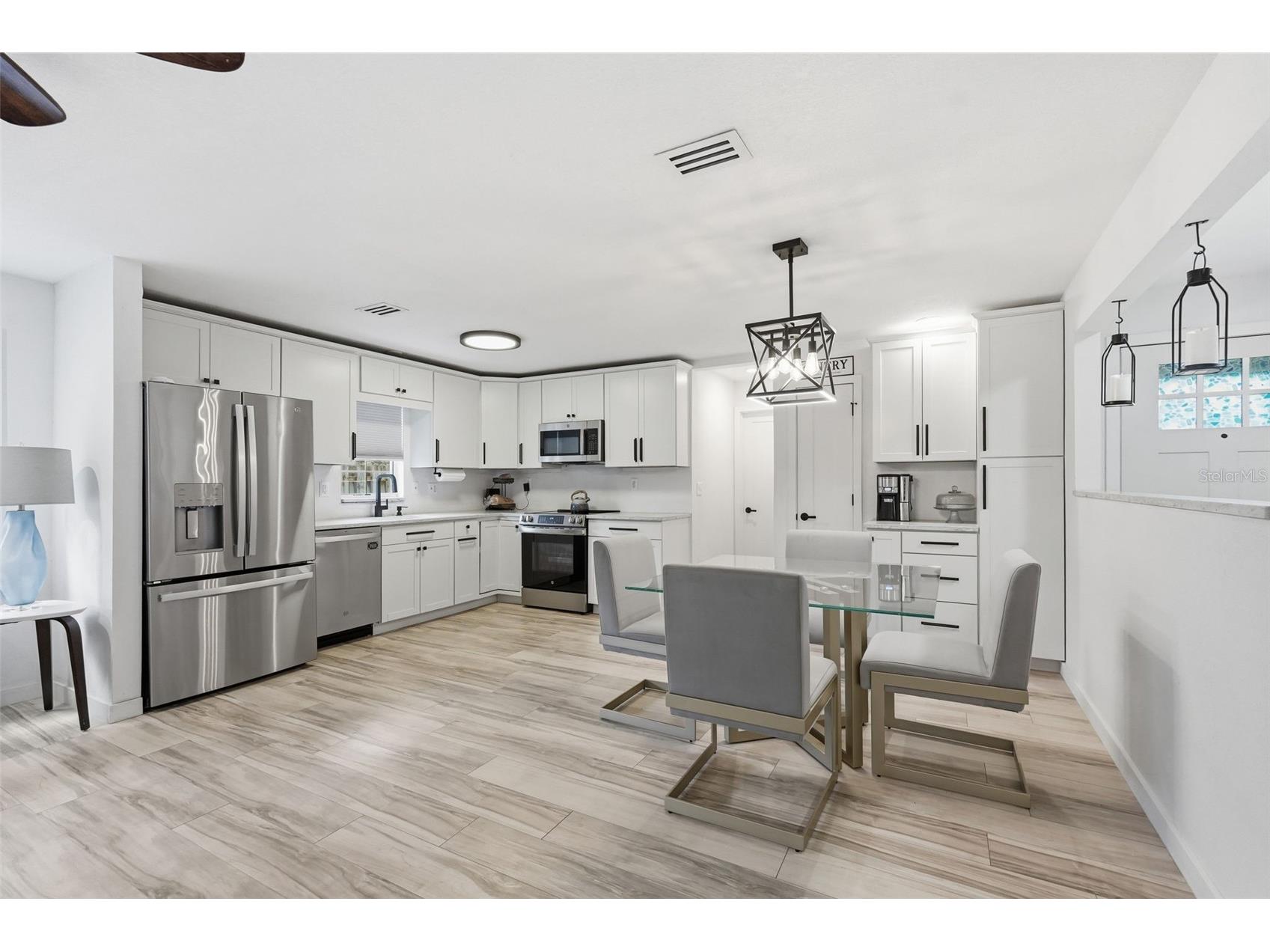 811 Michigan Boulevard Dunedin FL 34698 TB8495445 image3