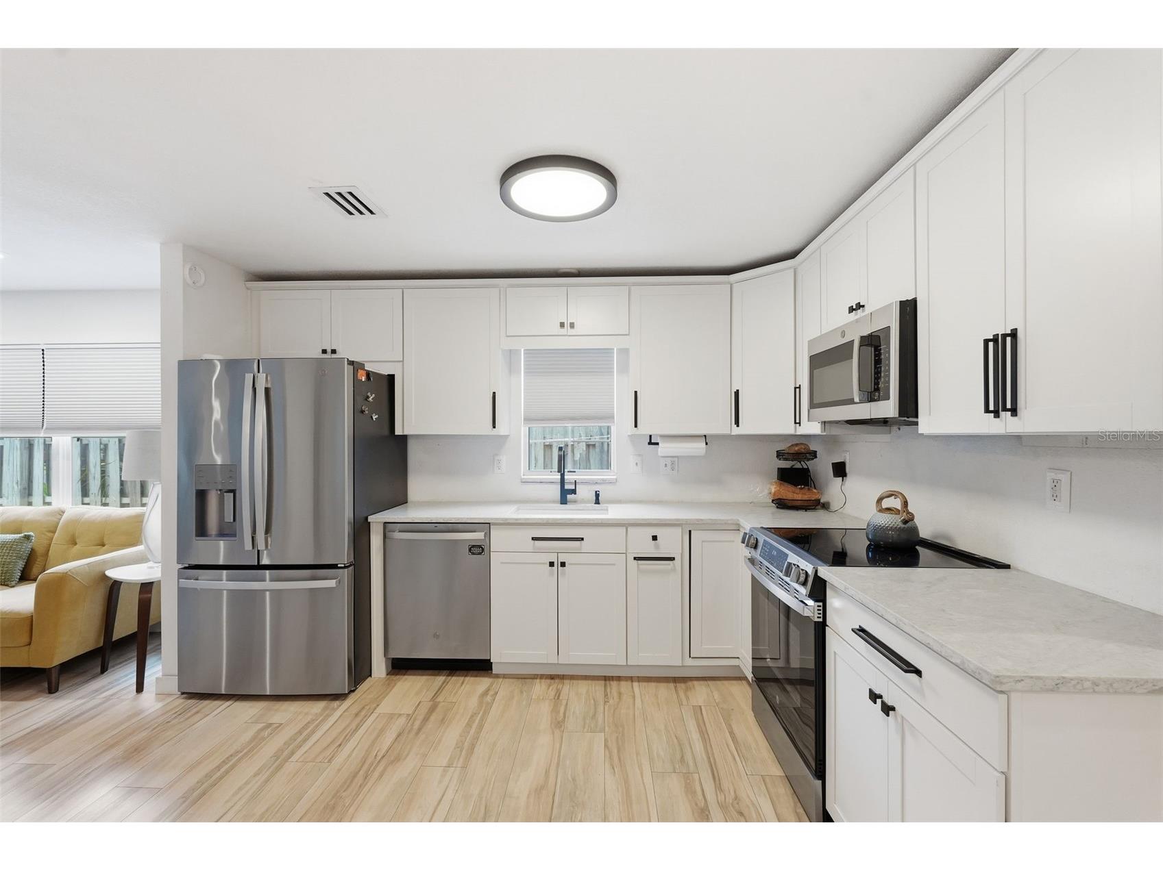 811 Michigan Boulevard Dunedin FL 34698 TB8495445 image4
