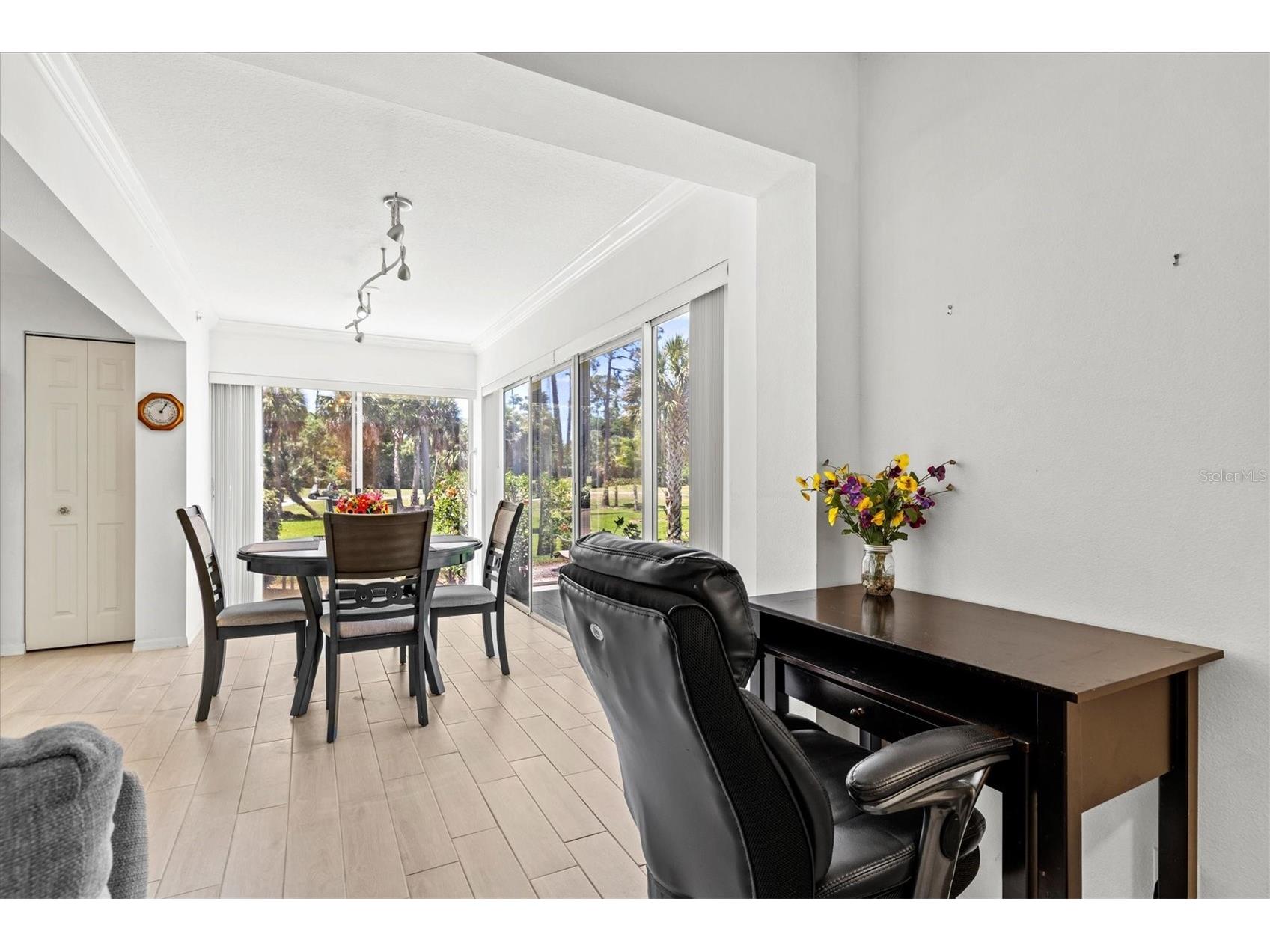 811 Montrose Drive #103 Venice FL 34293 N6143916 image10
