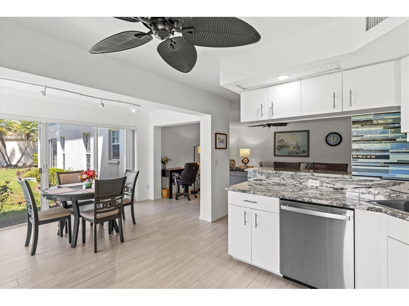 811 Montrose Drive #103 Venice FL 34293 N6143916 image19