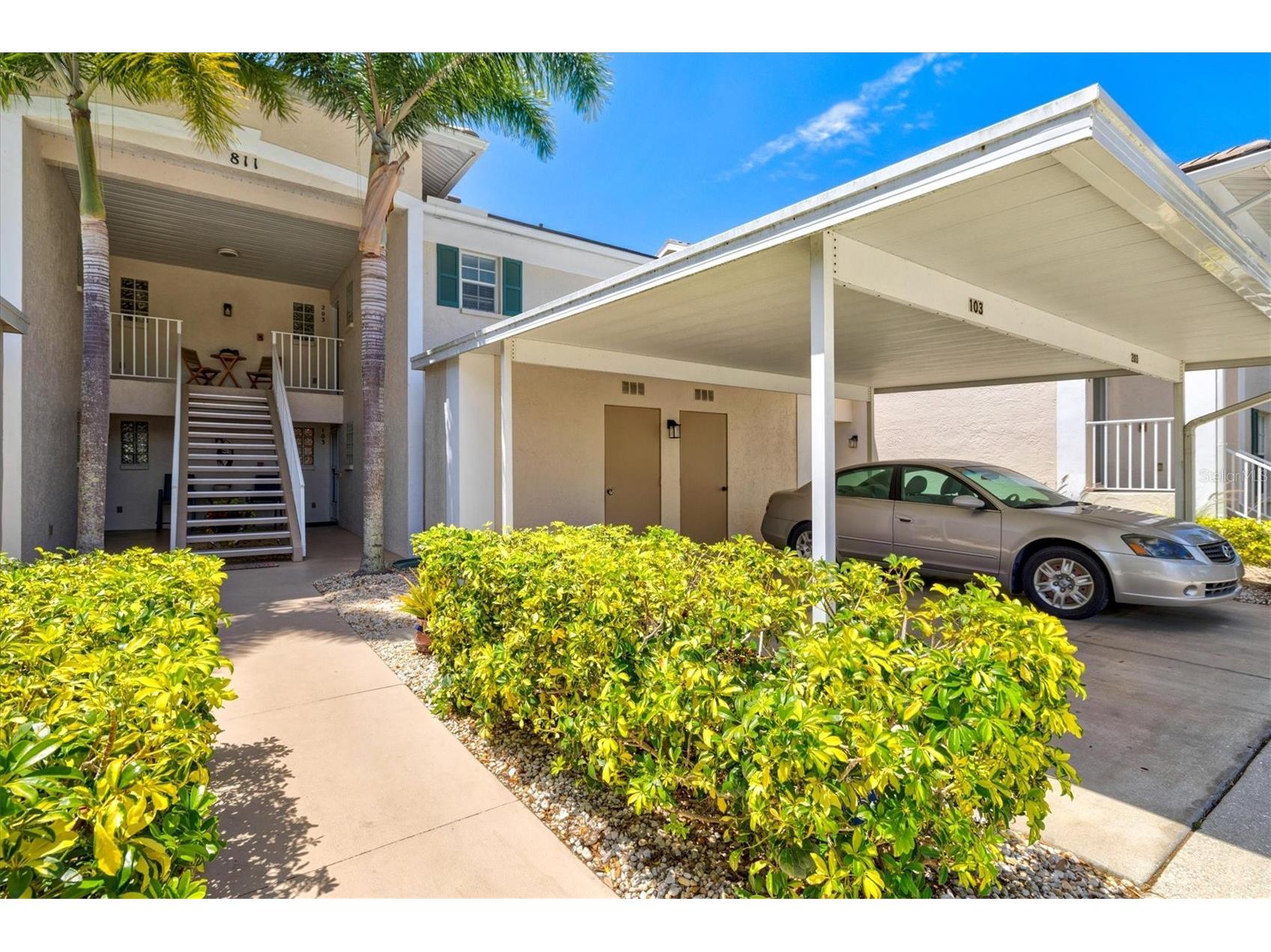 811 Montrose Drive #103 Venice FL 34293 N6143916 image2