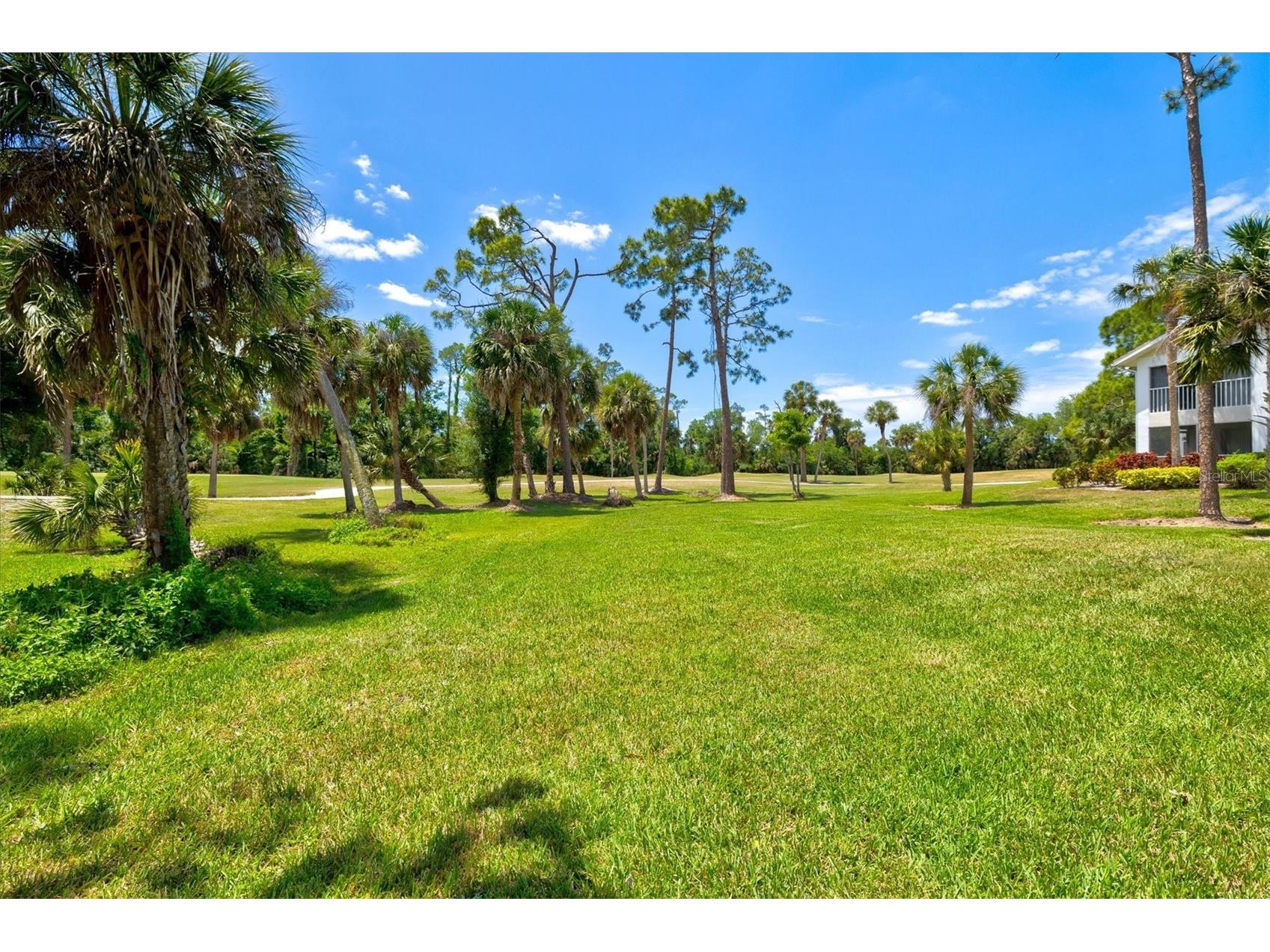 811 Montrose Drive #103 Venice FL 34293 N6143916 image43