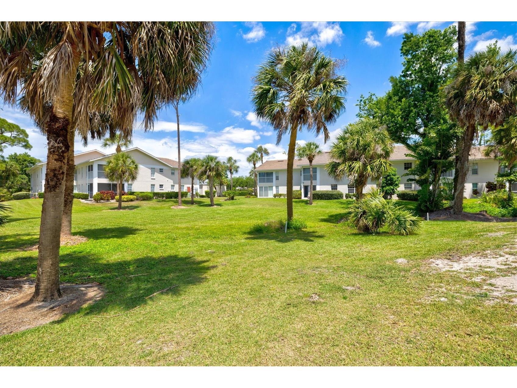 811 Montrose Drive #103 Venice FL 34293 N6143916 image44
