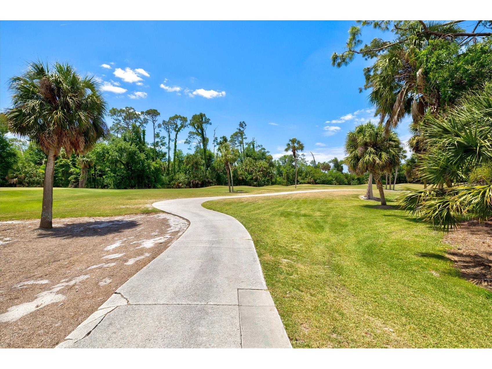 811 Montrose Drive #103 Venice FL 34293 N6143916 image45