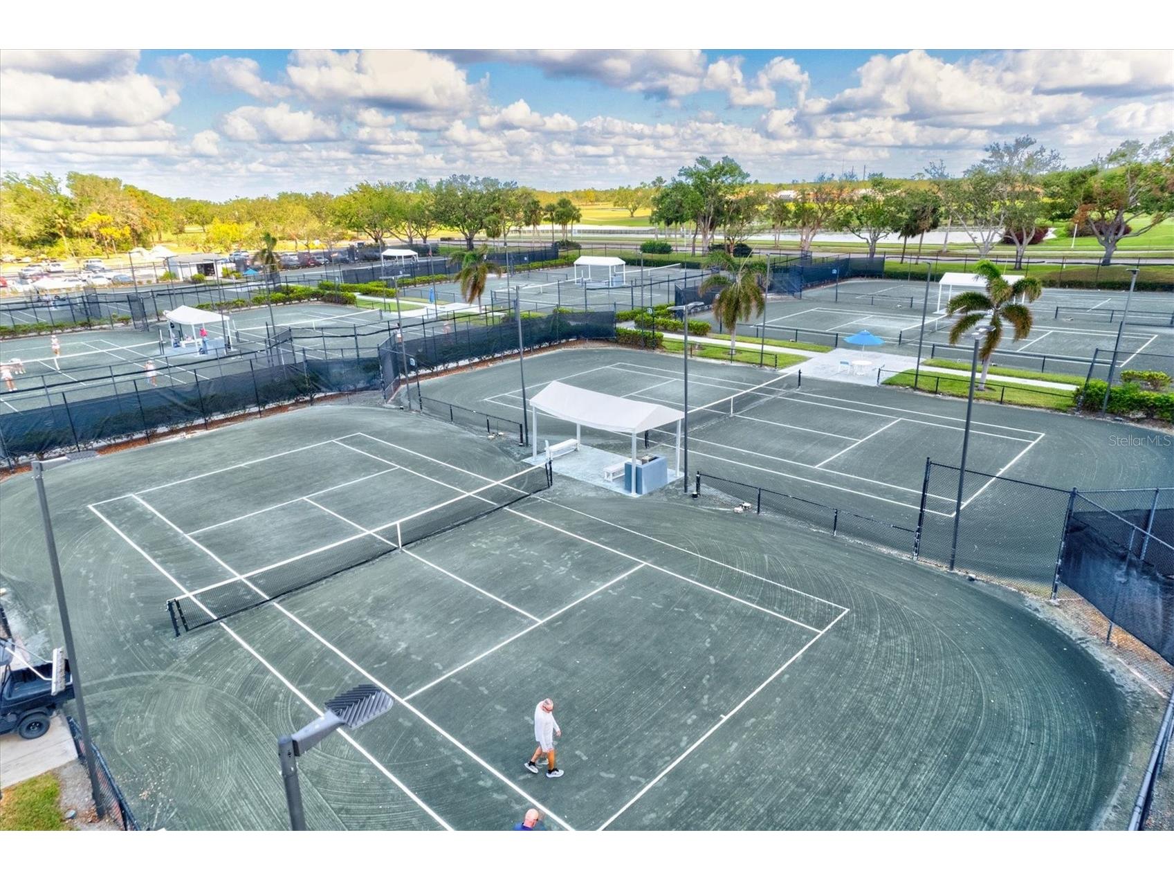 811 Montrose Drive #103 Venice FL 34293 N6143916 image64