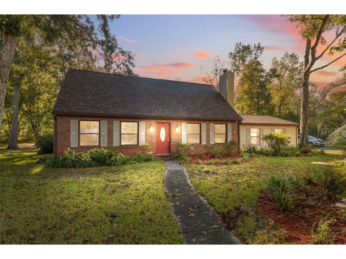 811 Moonlight Lane Lane Brooksville FL 34601 TB8440818 image1