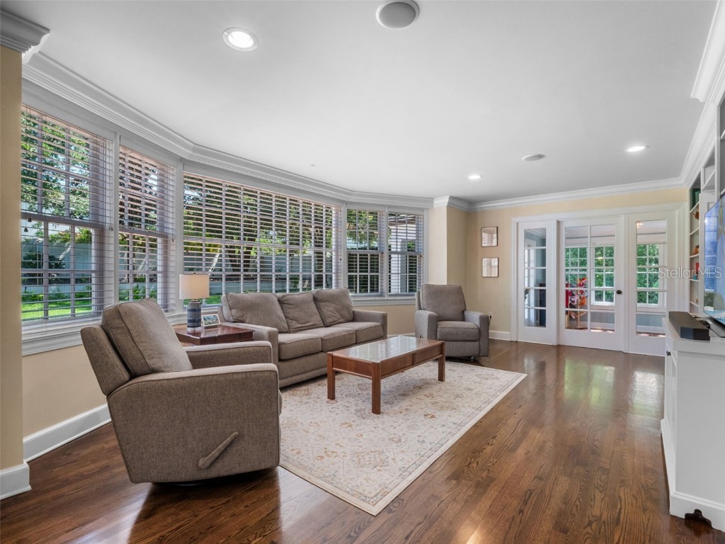 811 N Lake Adair Boulevard Orlando FL 32804 - LAKE ADAIR O6333890 image90