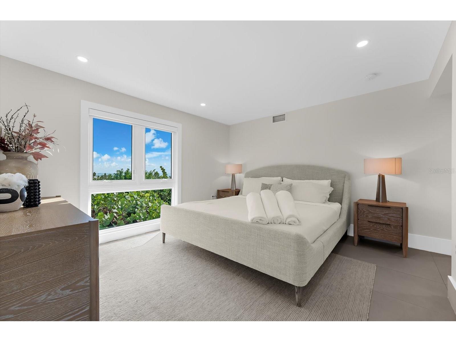 811 N Shore Drive Anna Maria FL 34216 A4684895 image27