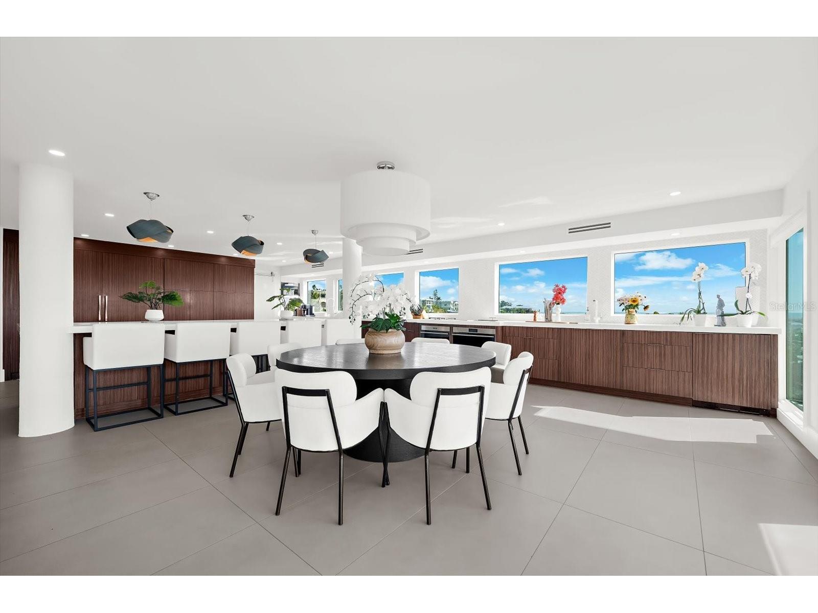 811 N Shore Drive Anna Maria FL 34216 A4684895 image33