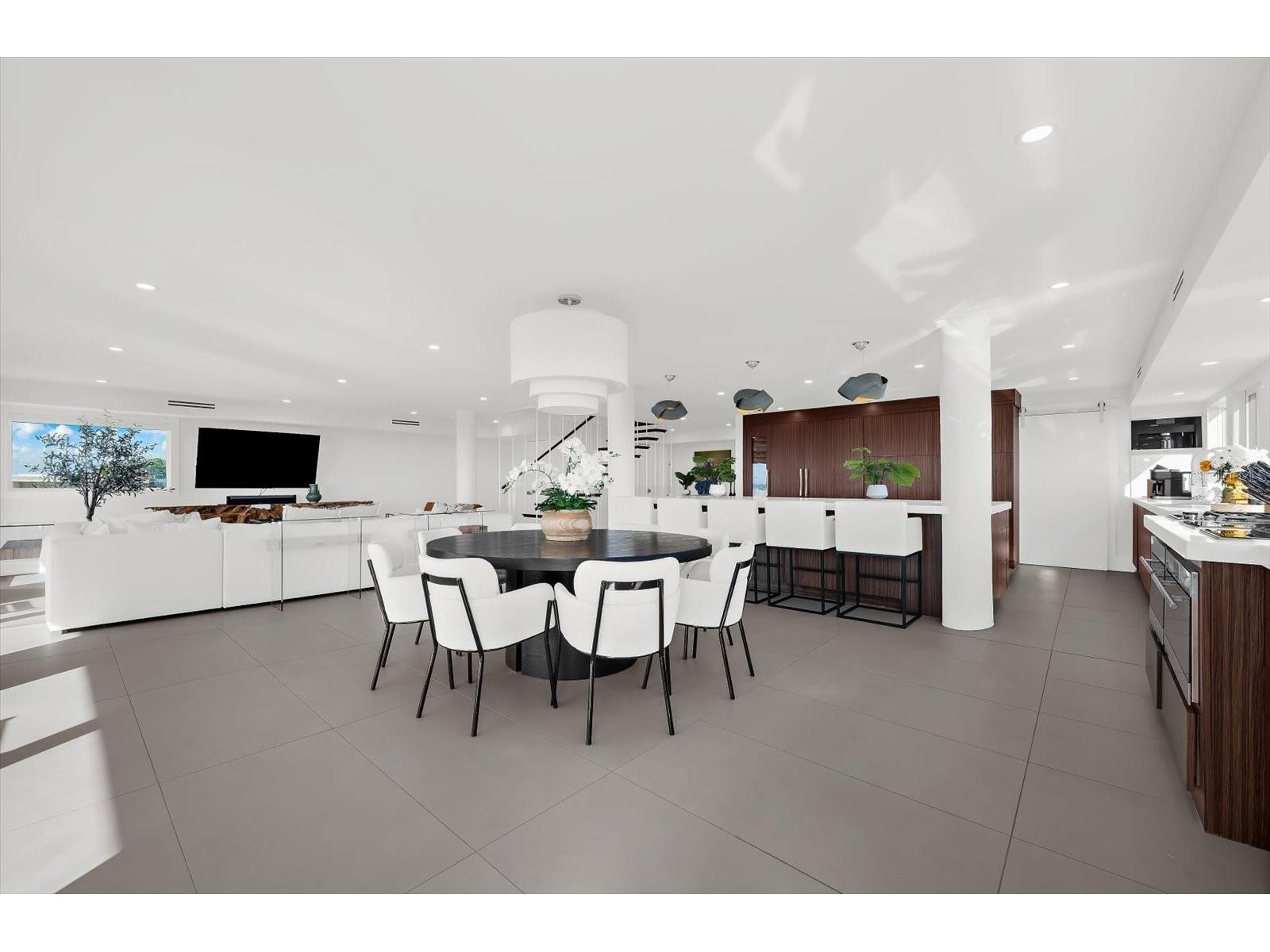 811 N Shore Drive Anna Maria FL 34216 A4684895 image36