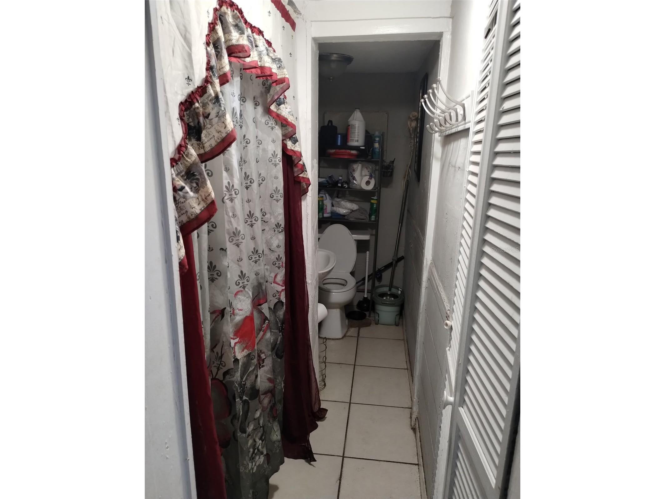 811 NE 20th Street #A & B Gainesville FL 32641 O6411832 image3