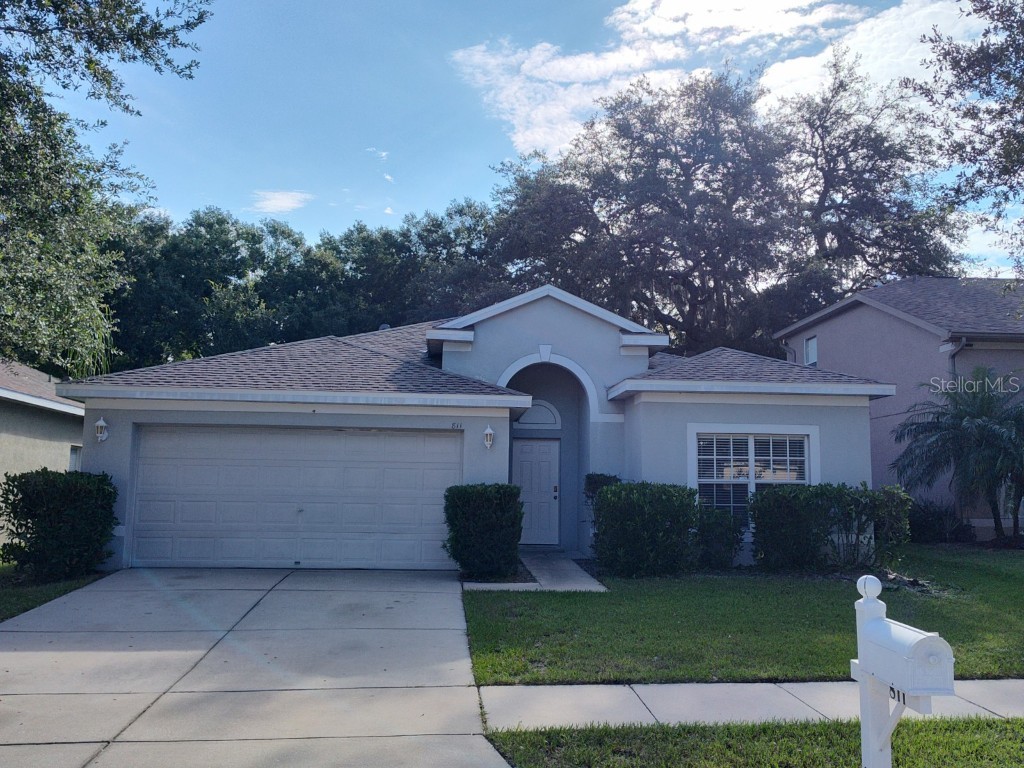 811 Parsons Pointe Street Seffner FL 33584 T3473857 image1