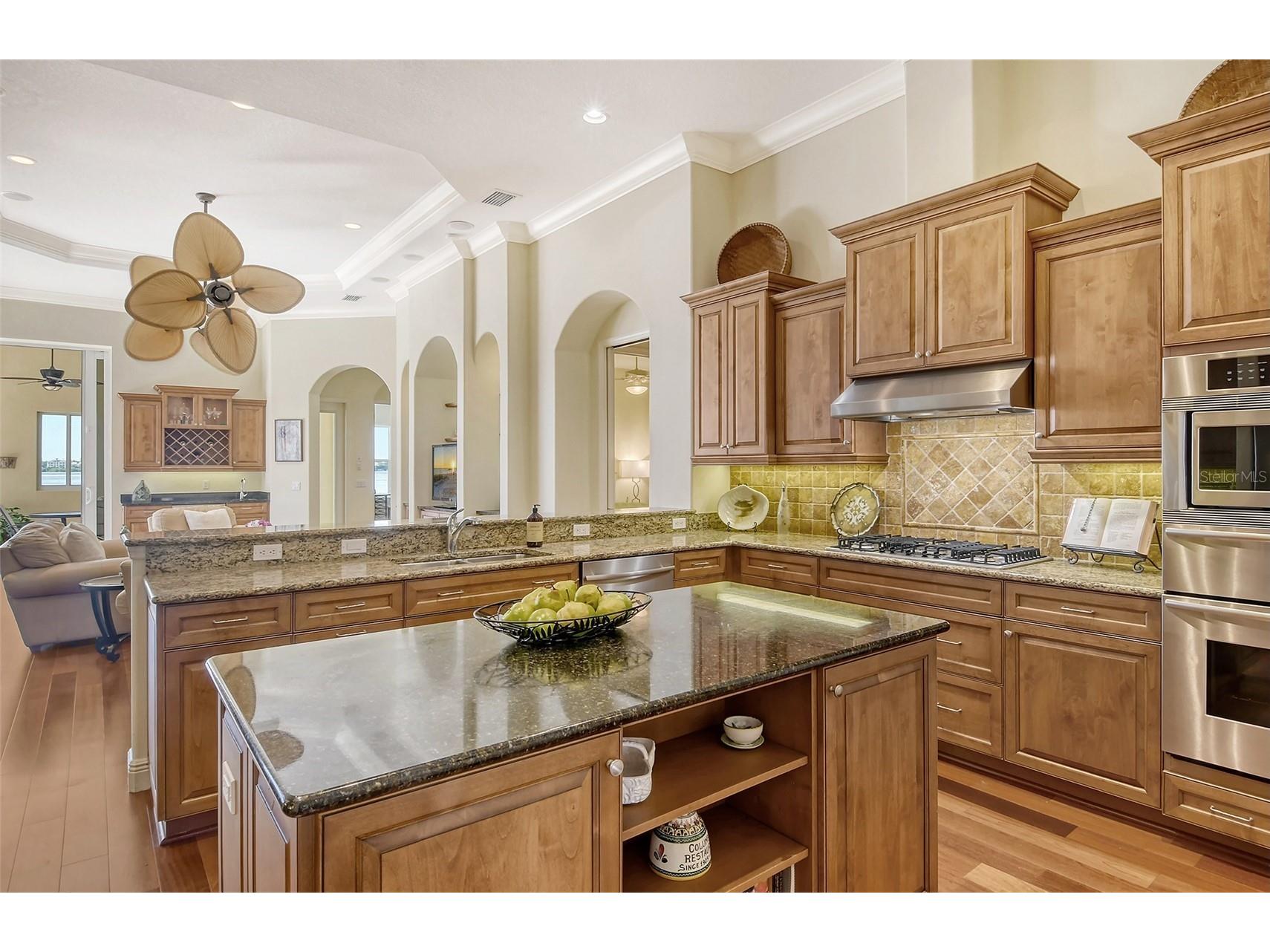 811 Riviera Dunes Way Palmetto FL 34221 - MANATEE RIVER A4666911 image22