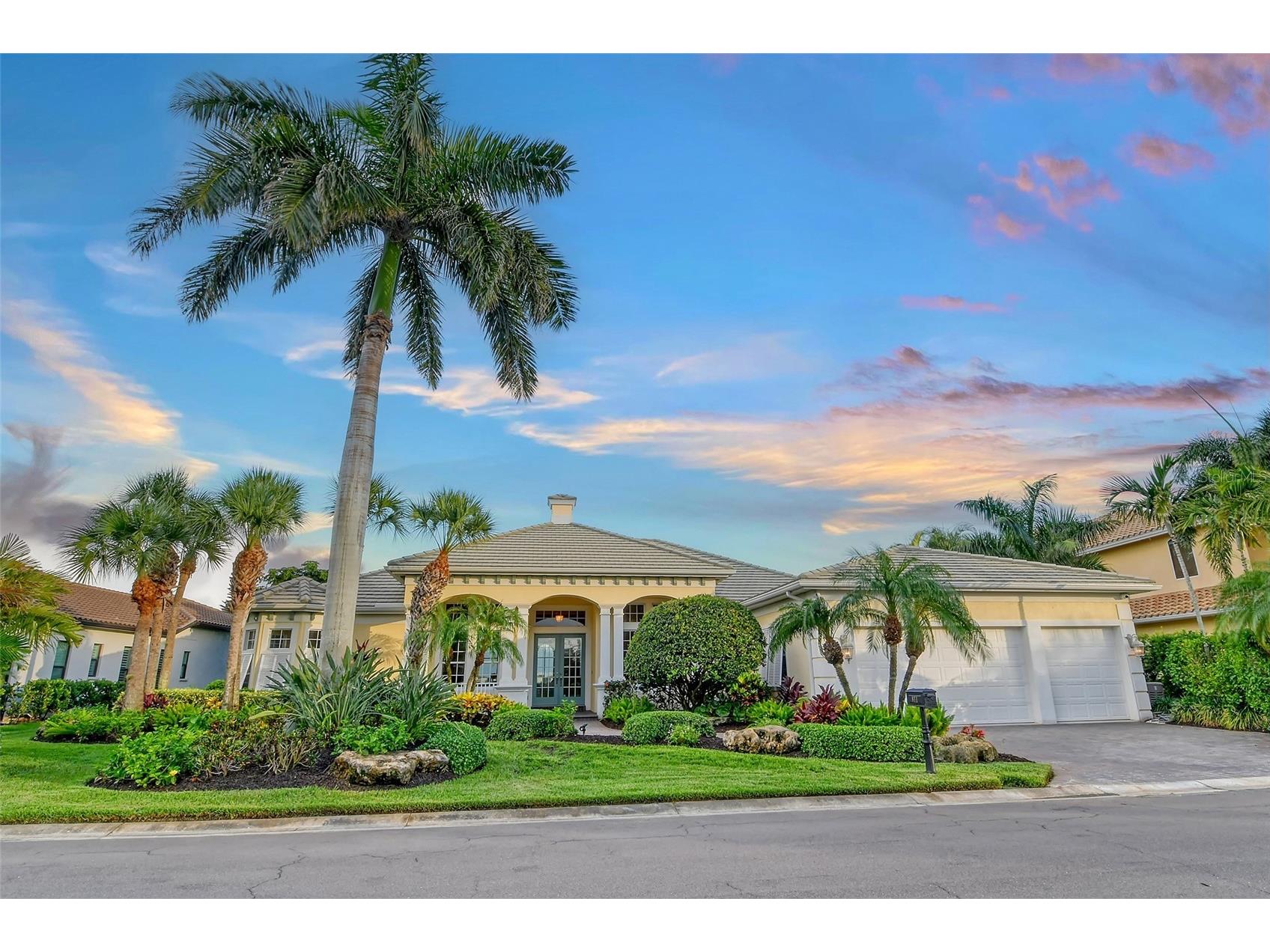 811 Riviera Dunes Way Palmetto FL 34221 - MANATEE RIVER A4666911 image4