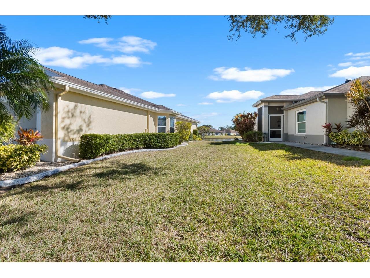 811 Staffordshire Lane Sun City Center FL 33573 TB8467727 image31