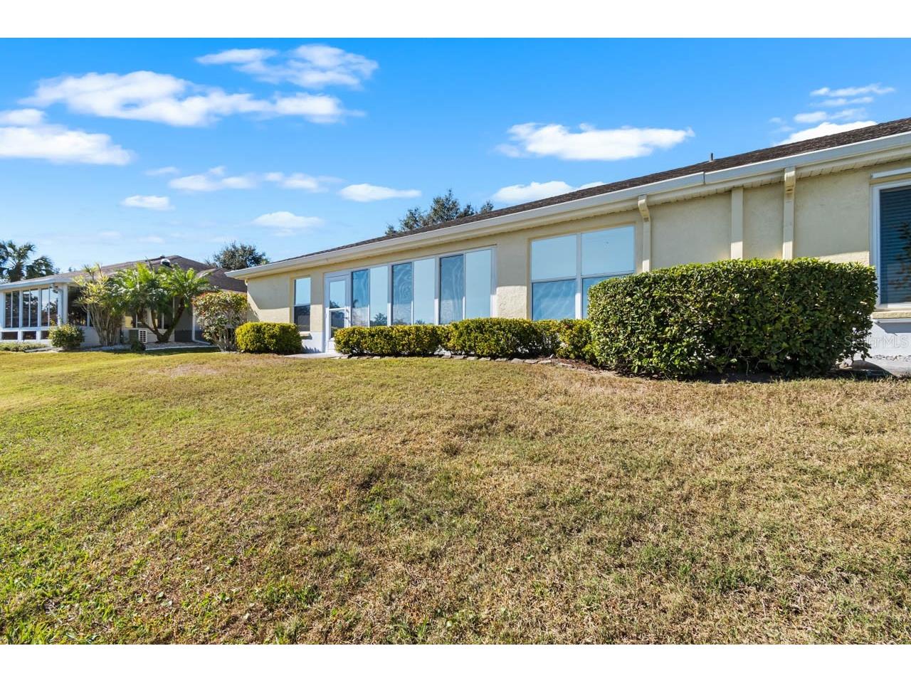 811 Staffordshire Lane Sun City Center FL 33573 TB8467727 image33