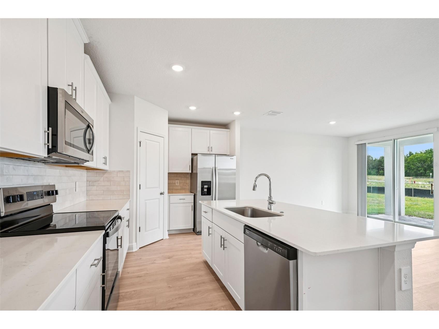 811 Sunshower Drive Lady Lake FL 32159 TB8477107 image13