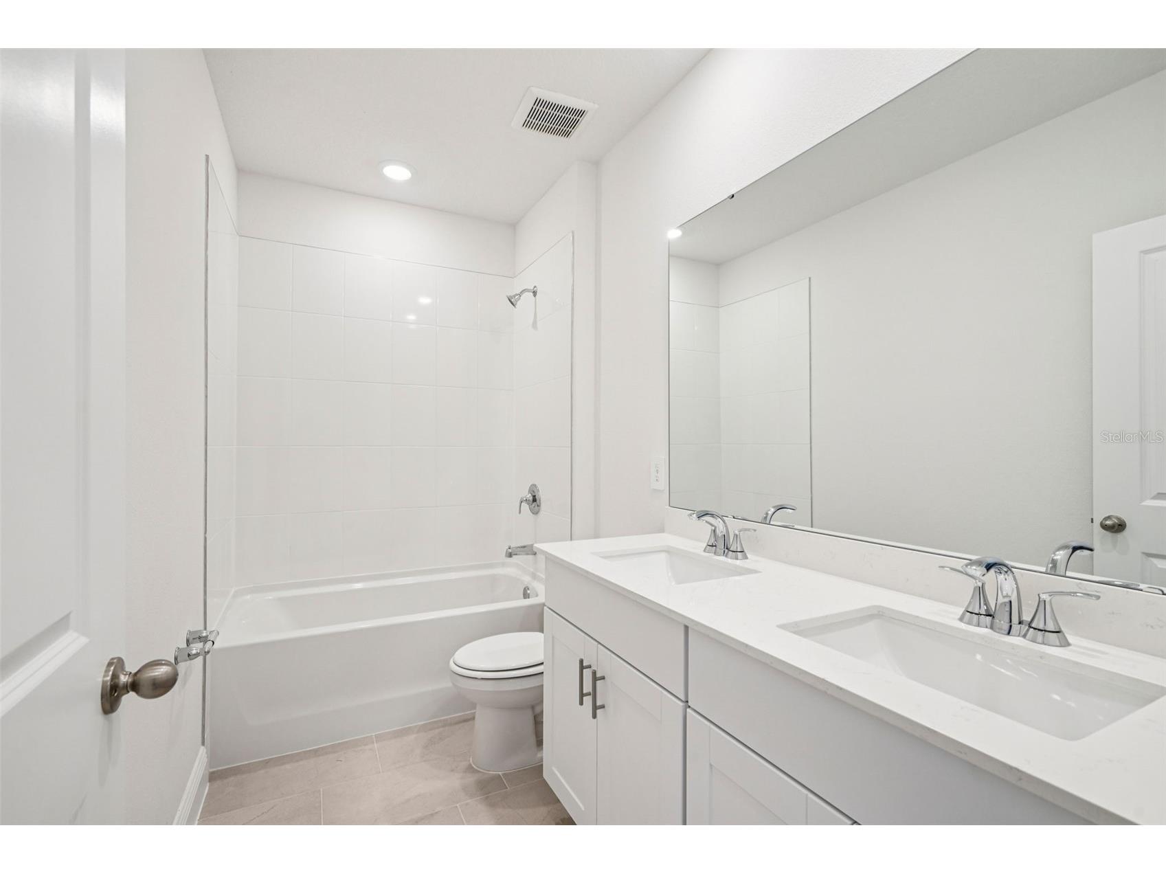 811 Sunshower Drive Lady Lake FL 32159 TB8477107 image17