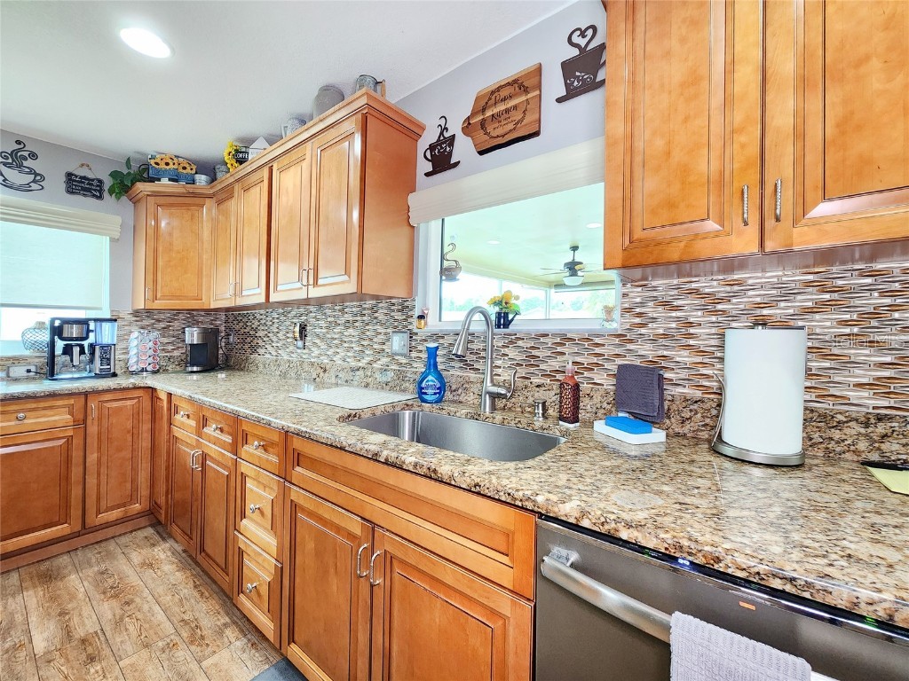 8110 Damara Drive New Port Richey FL 34653 TB8397987 image16