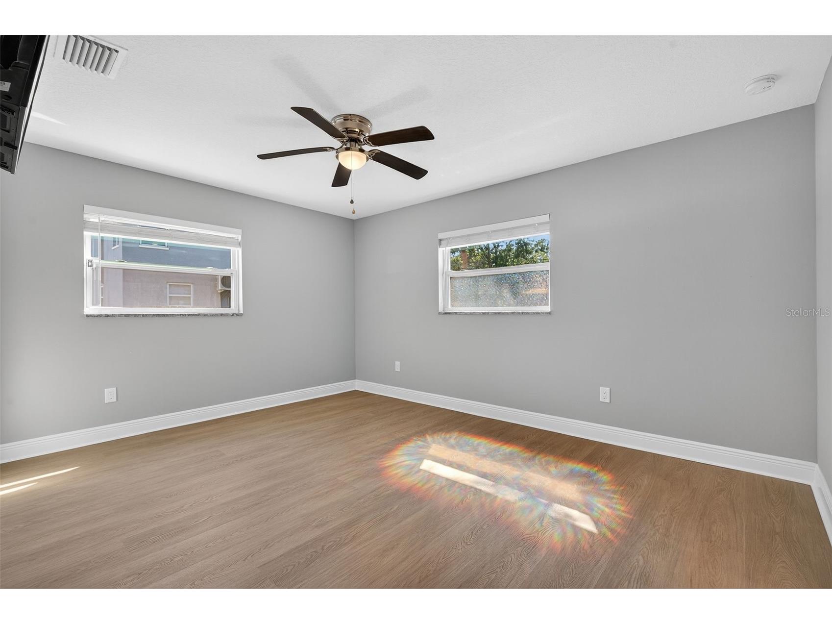 8110 Macoma Drive NE Saint Petersburg FL 33702 TB8468682 image13