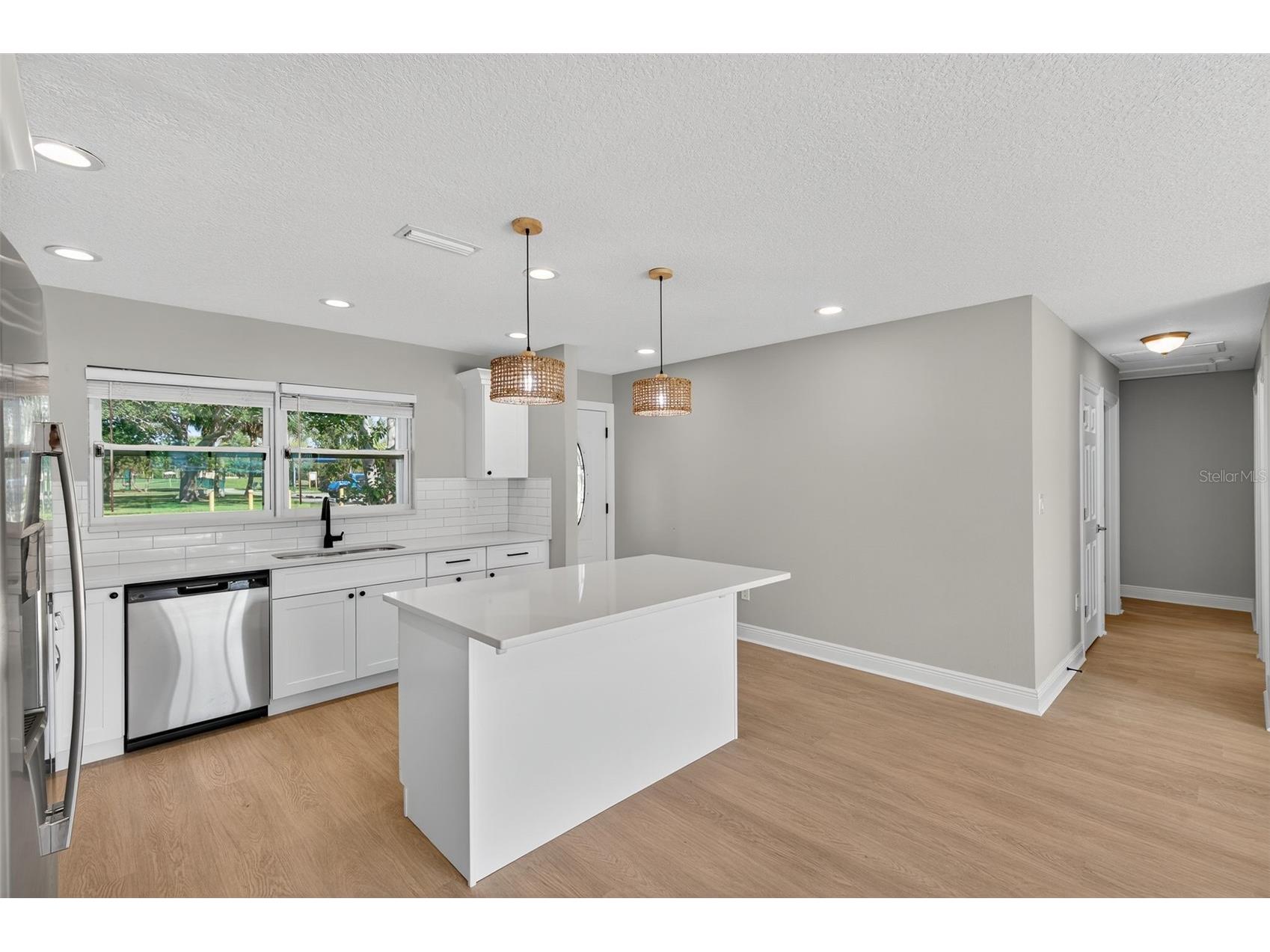 8110 Macoma Drive NE Saint Petersburg FL 33702 TB8468682 image26