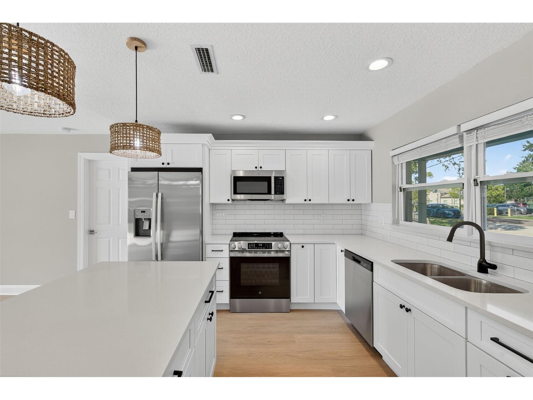 8110 Macoma Drive NE Saint Petersburg FL 33702 TB8468682 image29