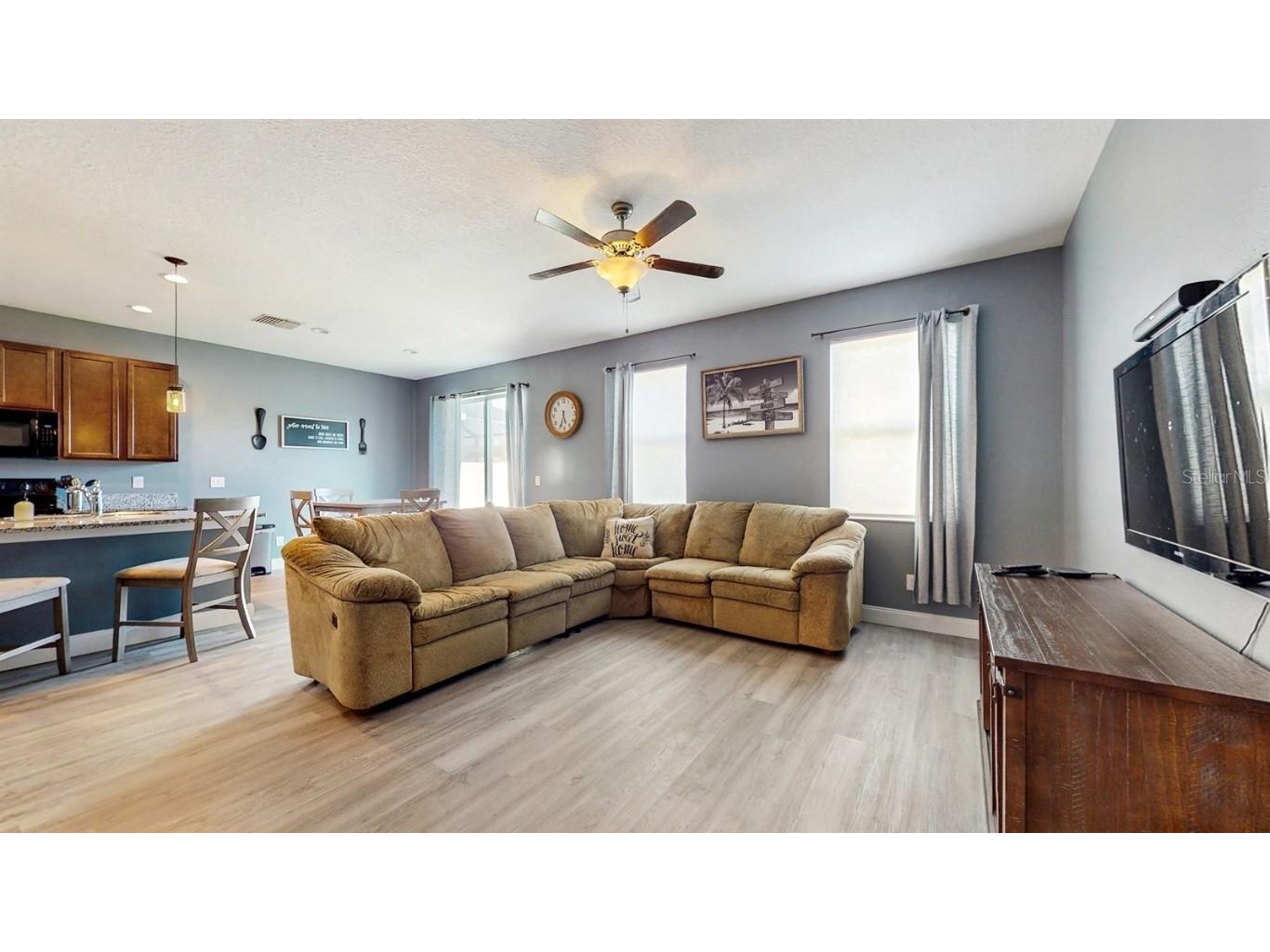 8111 Brickleton Woods Avenue Gibsonton FL 33534 TB8392322 image4
