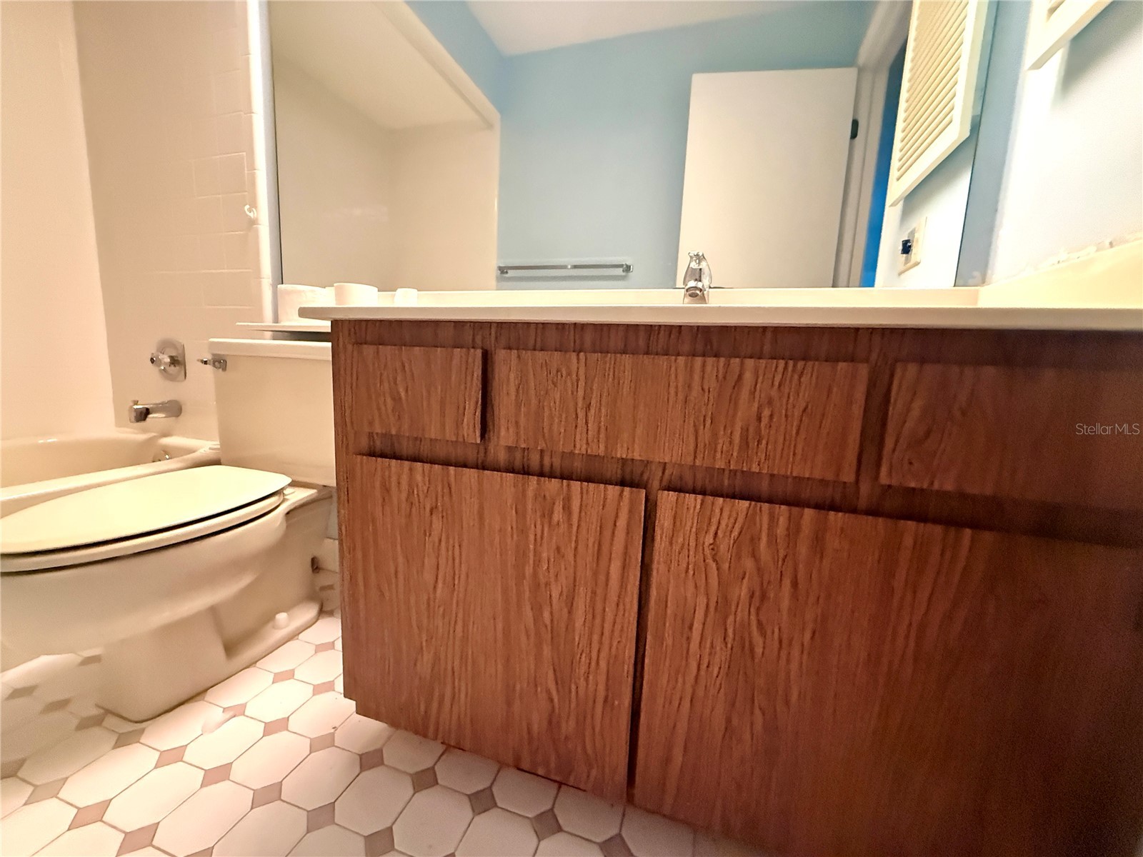 8111 Bugle Court #2 Port Richey FL 34668 W7887308 image16