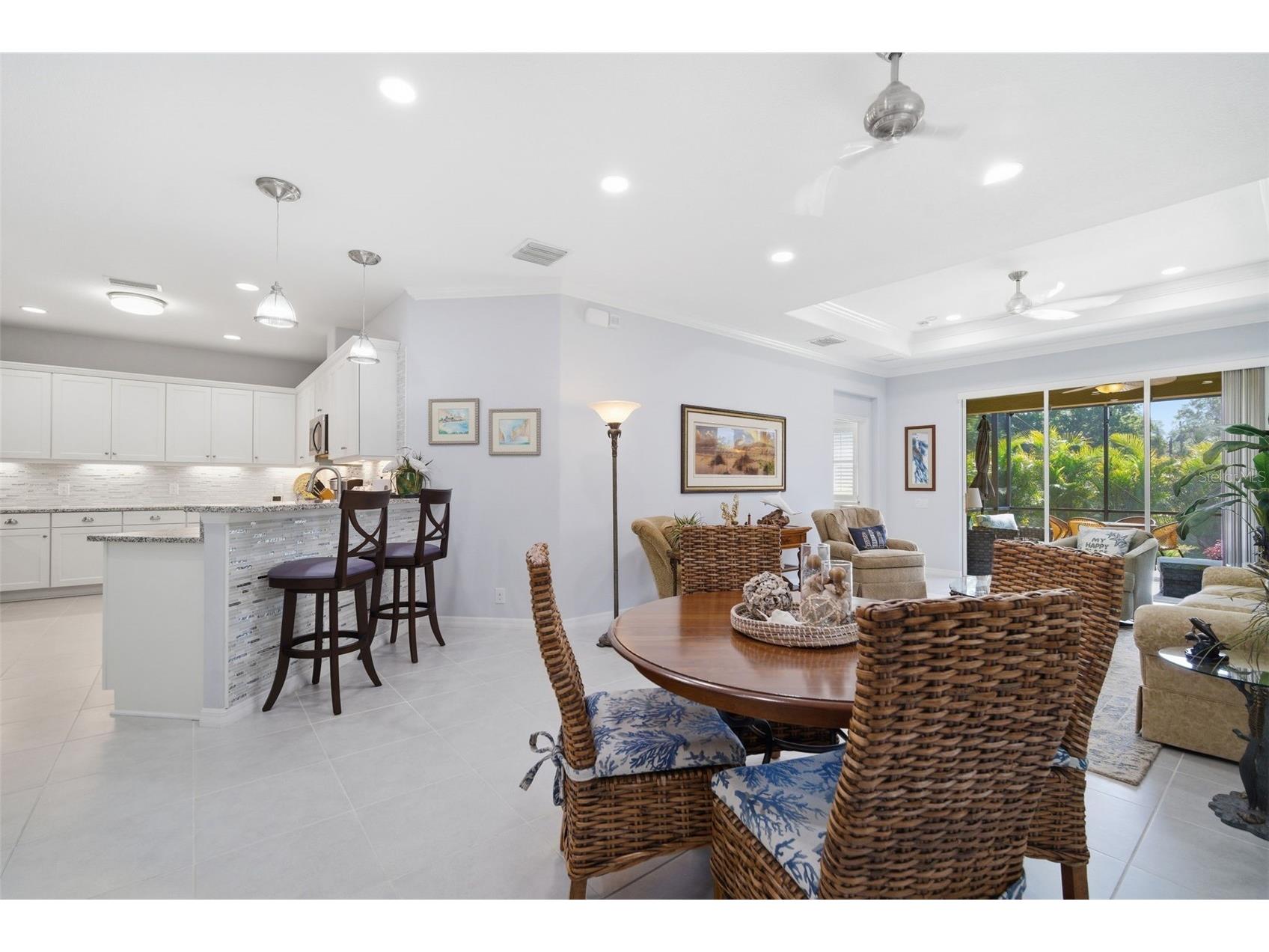 8111 Pine Crest Street Seminole FL 33777 TB8507623 image13
