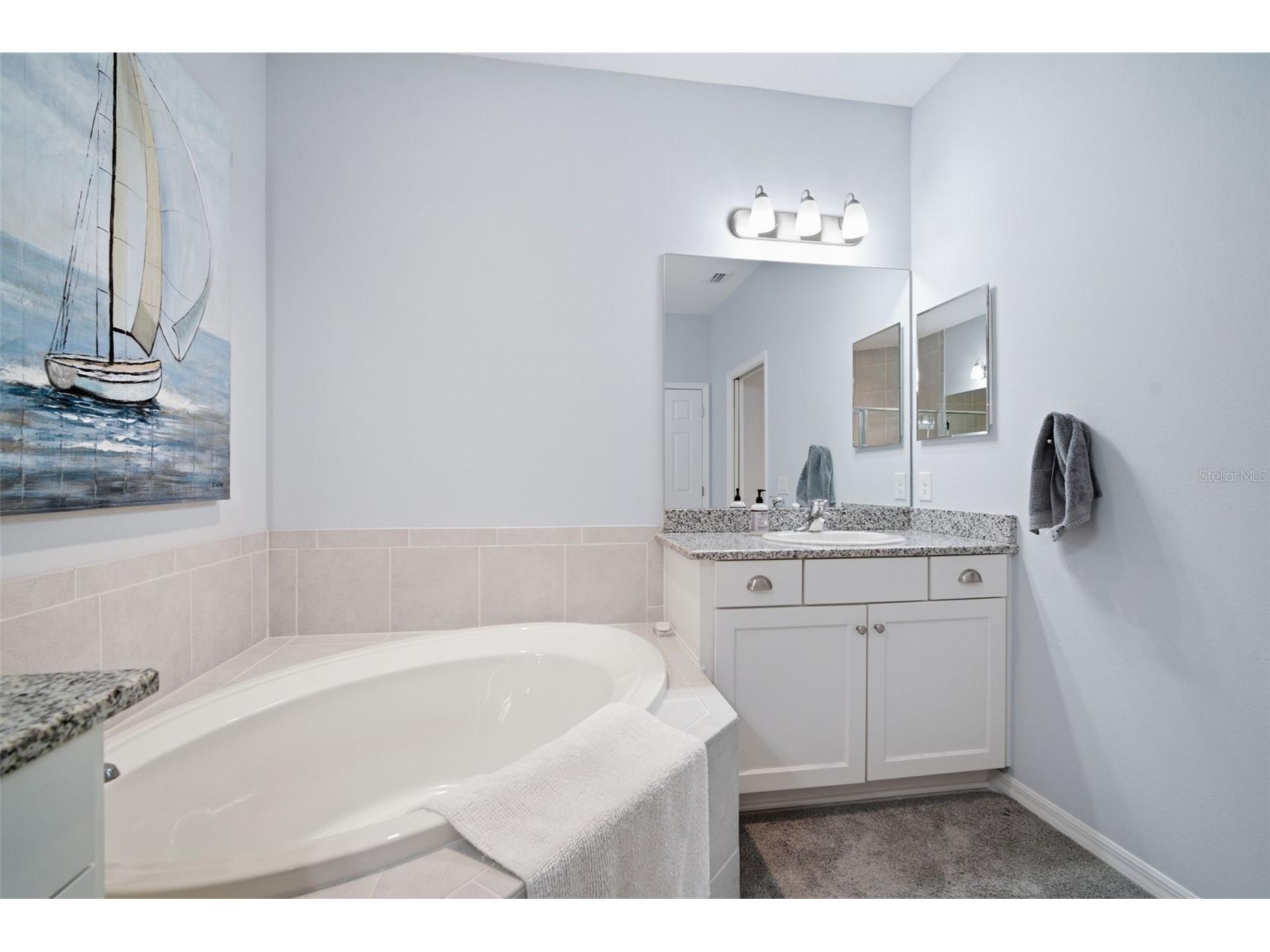 8111 Pine Crest Street Seminole FL 33777 TB8507623 image22