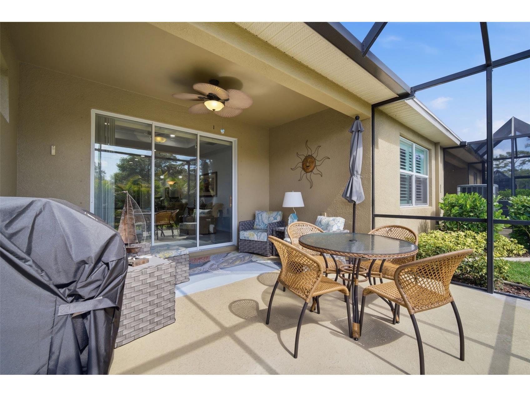 8111 Pine Crest Street Seminole FL 33777 TB8507623 image33