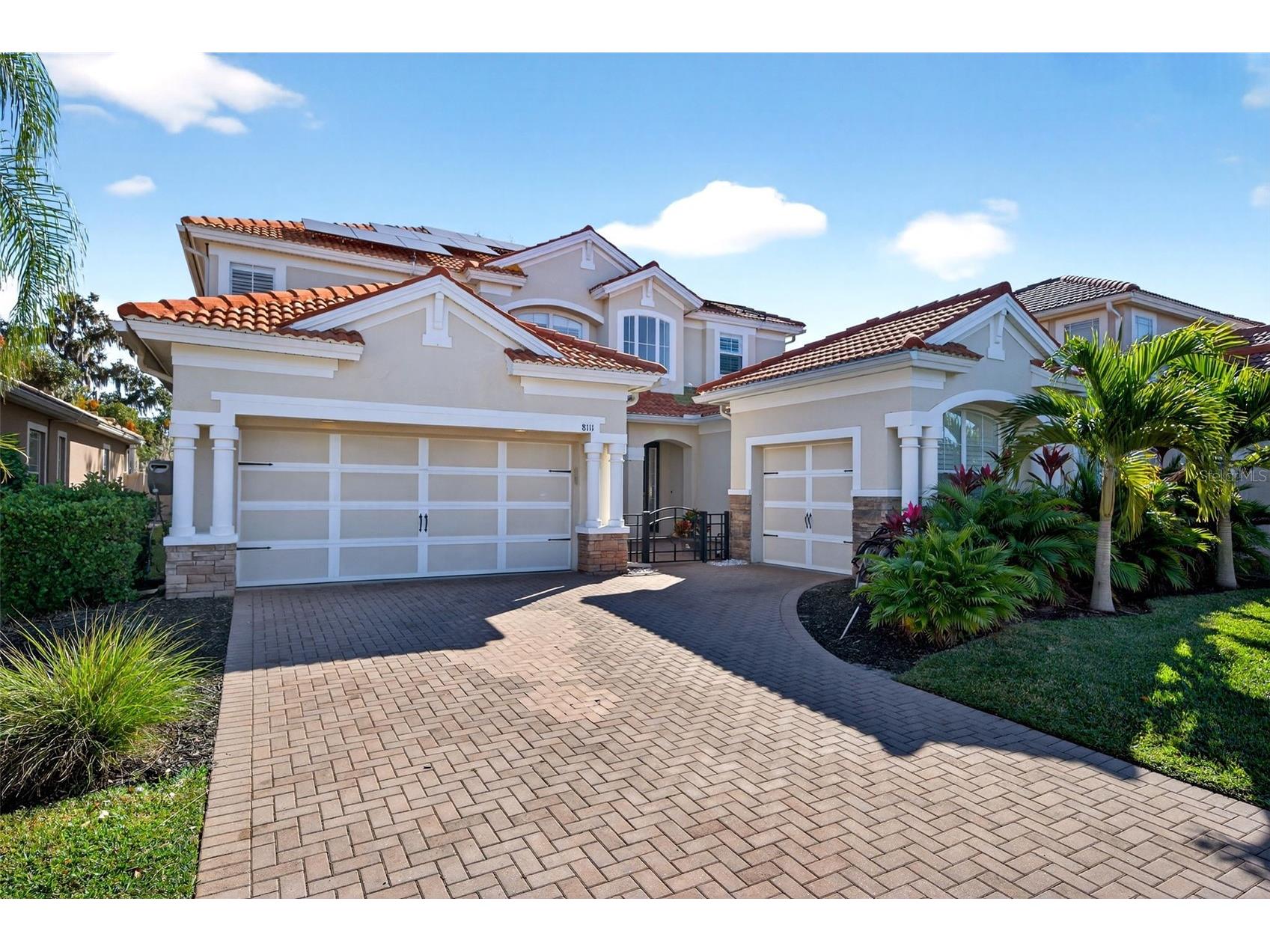 8111 Santa Rosa Court Sarasota FL 34243 A4679494 image1