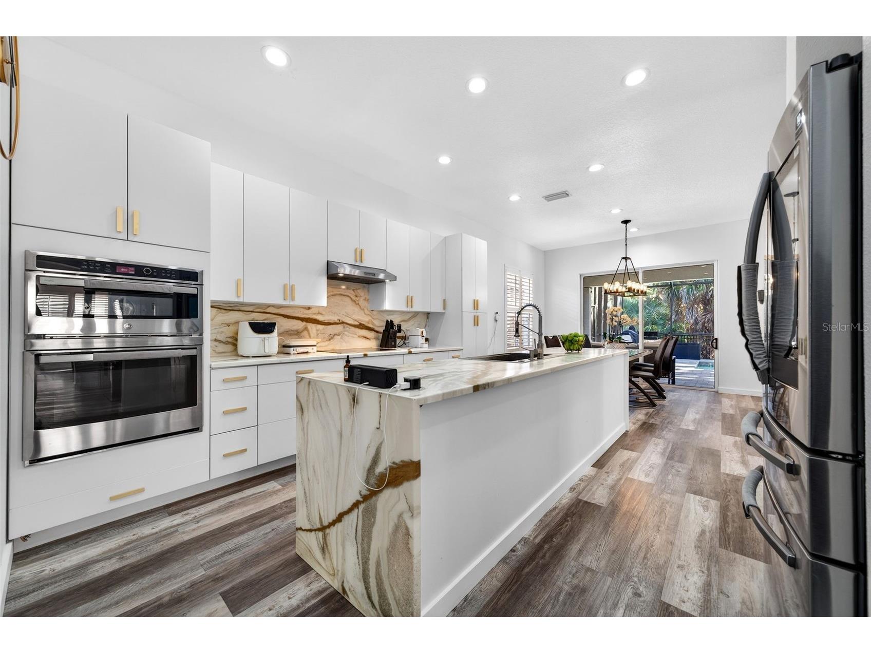 8111 Santa Rosa Court Sarasota FL 34243 A4679494 image19