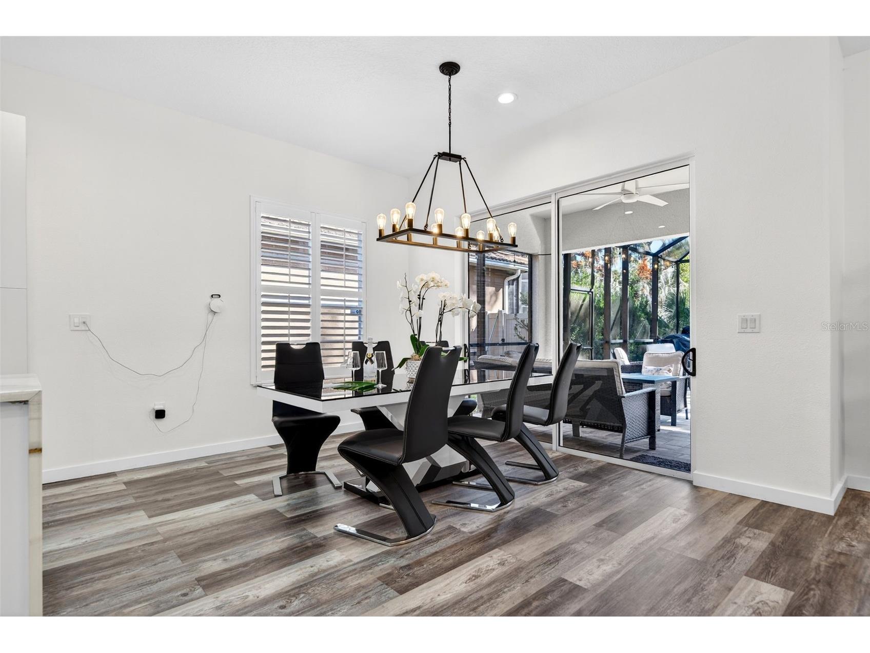 8111 Santa Rosa Court Sarasota FL 34243 A4679494 image29