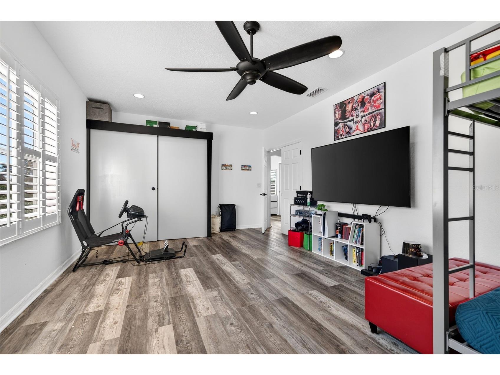 8111 Santa Rosa Court Sarasota FL 34243 A4679494 image42