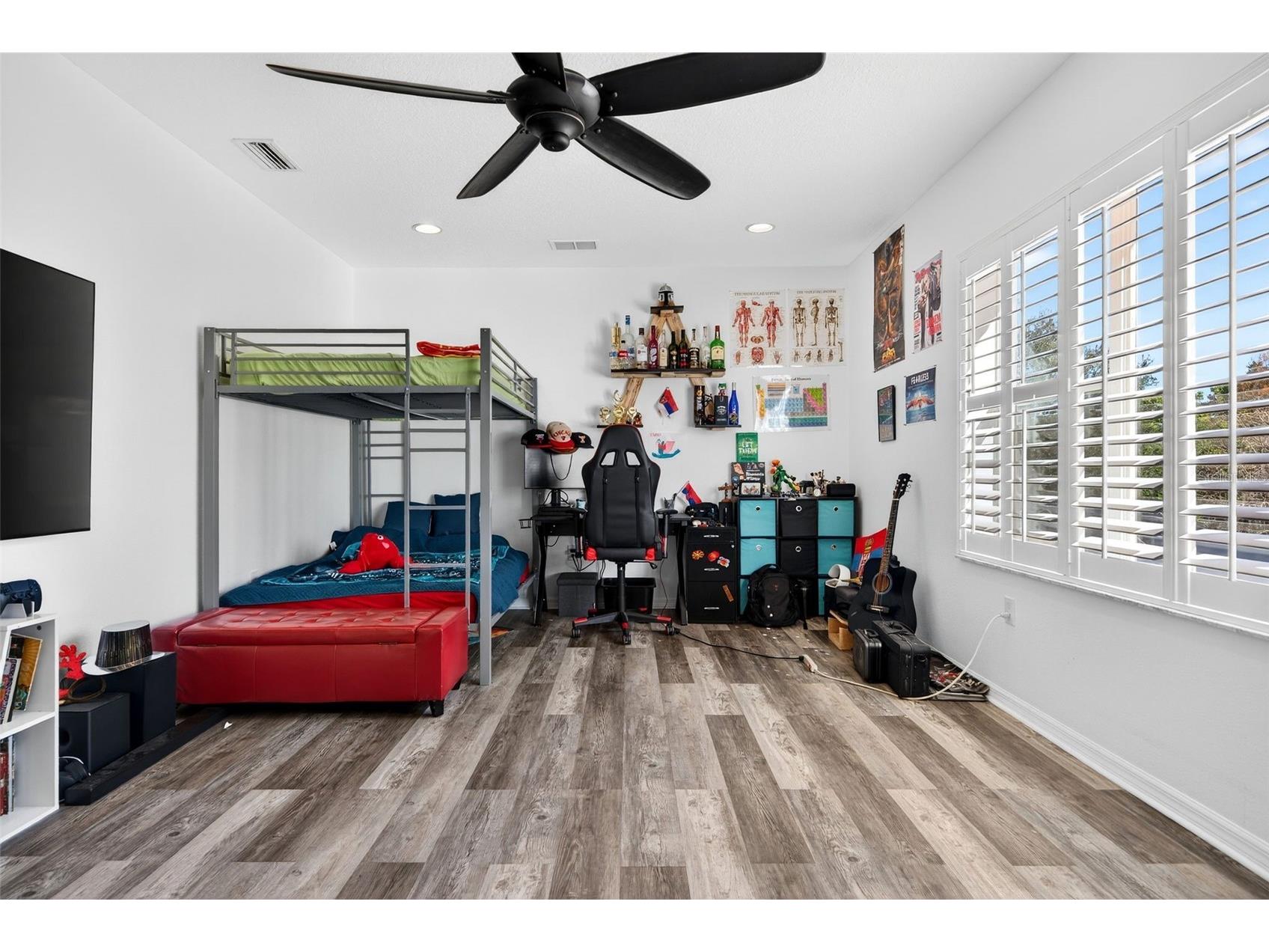 8111 Santa Rosa Court Sarasota FL 34243 A4679494 image44