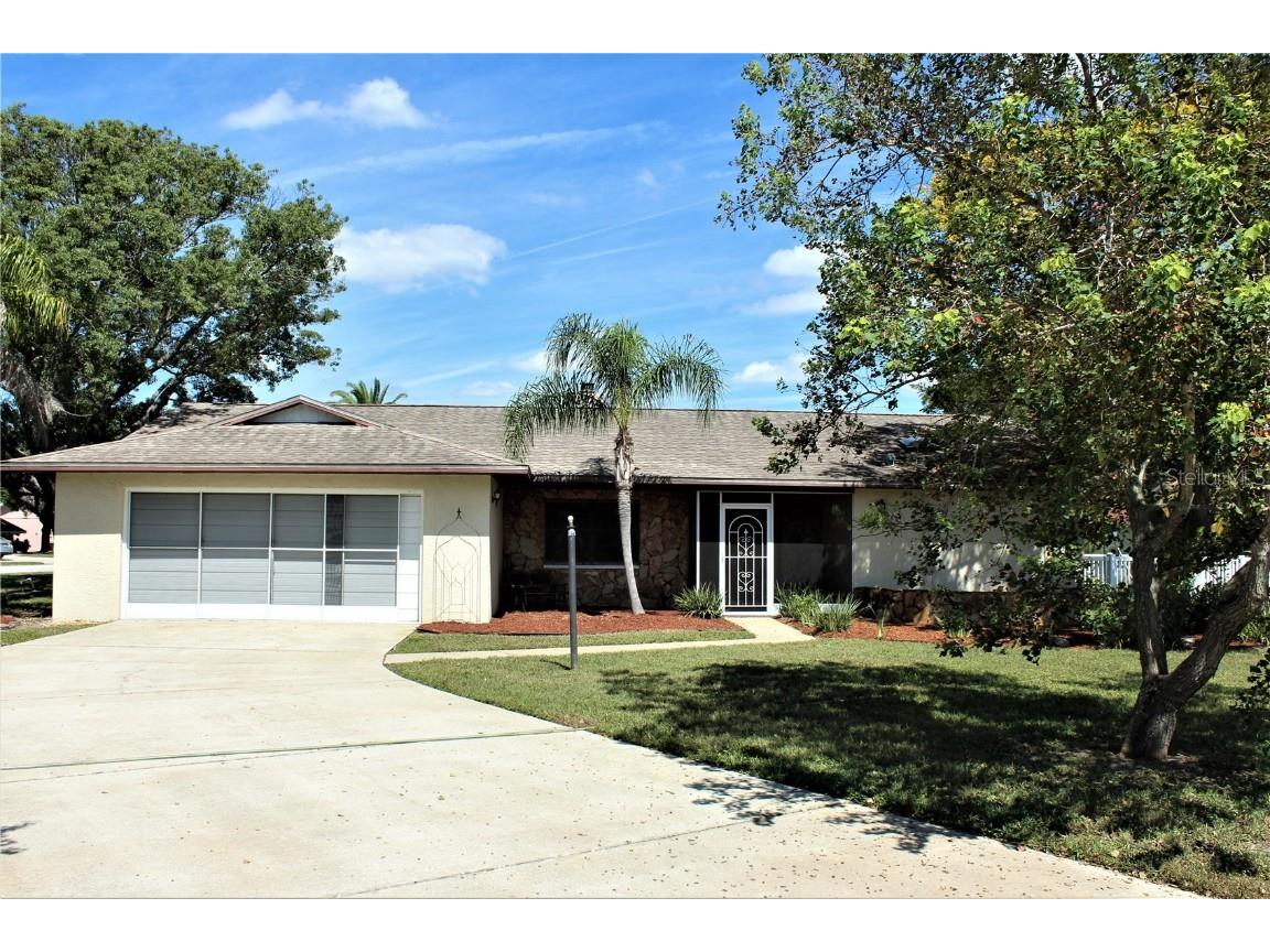 8111 Sylvan Drive Hudson FL 34667 U8138587 image1