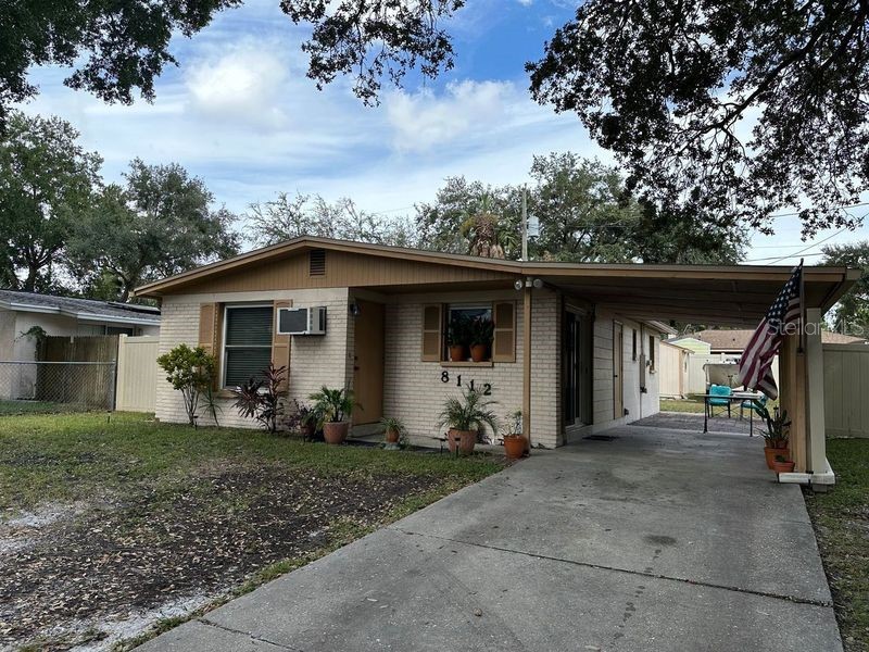 8112 Alpine Avenue Tampa FL 33619 TB8308302 image1